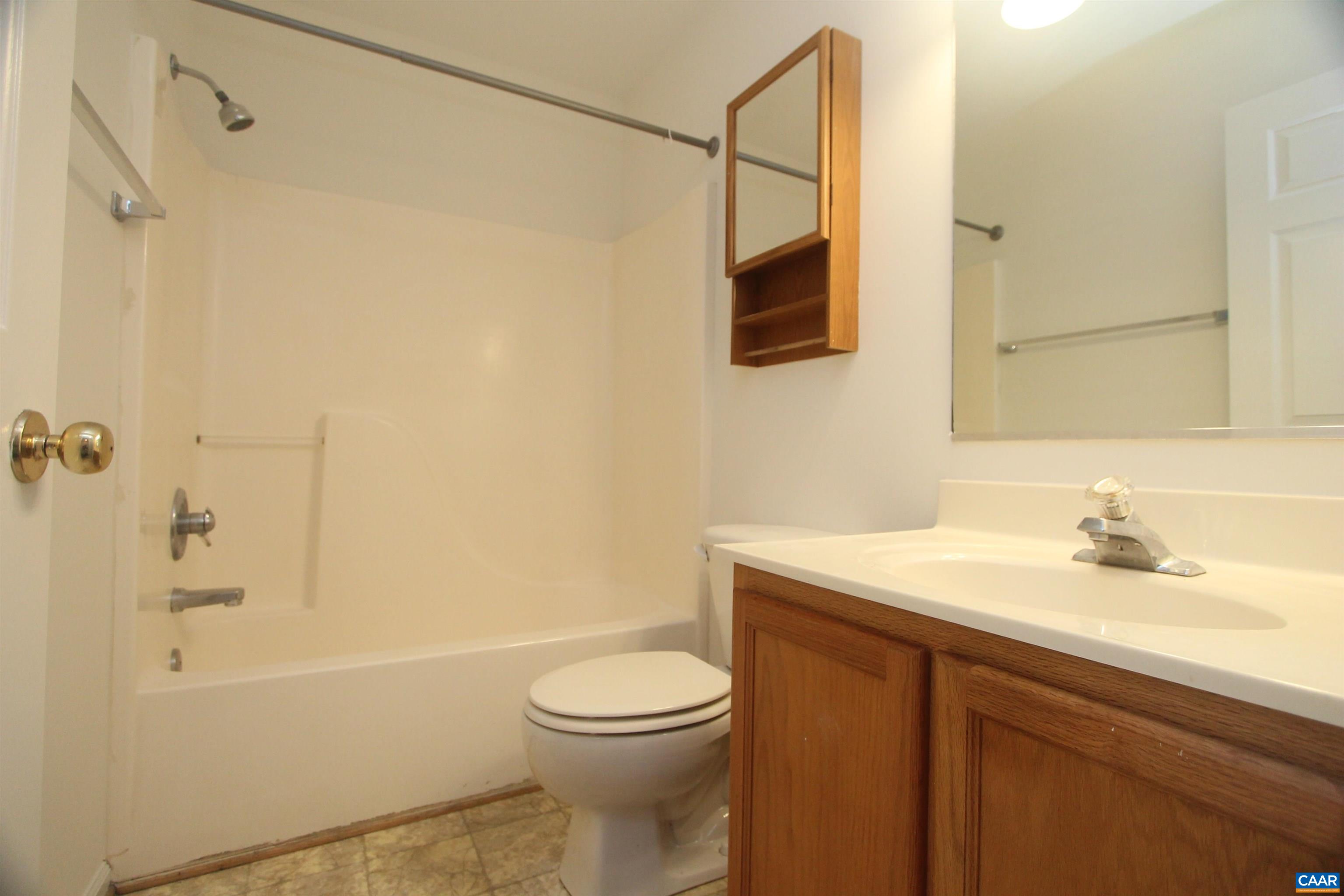 113 WATERBURY CT, CHARLOTTESVILLE, Virginia 22902, 3 Bedrooms Bedrooms, ,1 BathroomBathrooms,Residential,113 WATERBURY CT,679720 MLS # 679720 113 WATERBURY CT, CHARLOTTESVILLE, Virginia 22902, 3 Bedrooms Bedrooms, ,1 BathroomBathrooms,Residential,113 WATERBURY CT,679720 MLS # 679720
