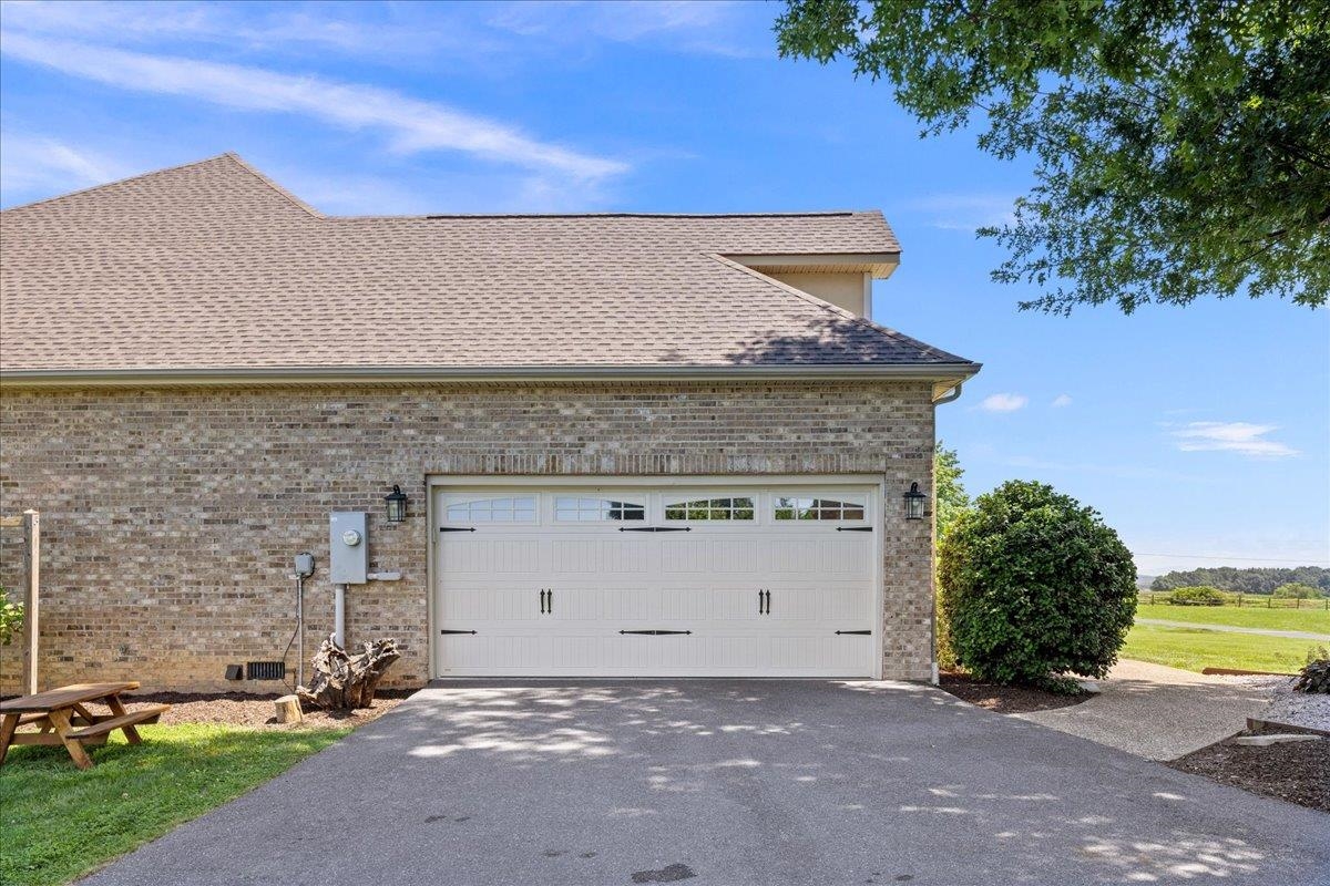 3466 RETREAT LN, ROCKINGHAM, Virginia 22801, 4 Bedrooms Bedrooms, ,2 BathroomsBathrooms,Residential,3466 RETREAT LN,679209 MLS # 679209
