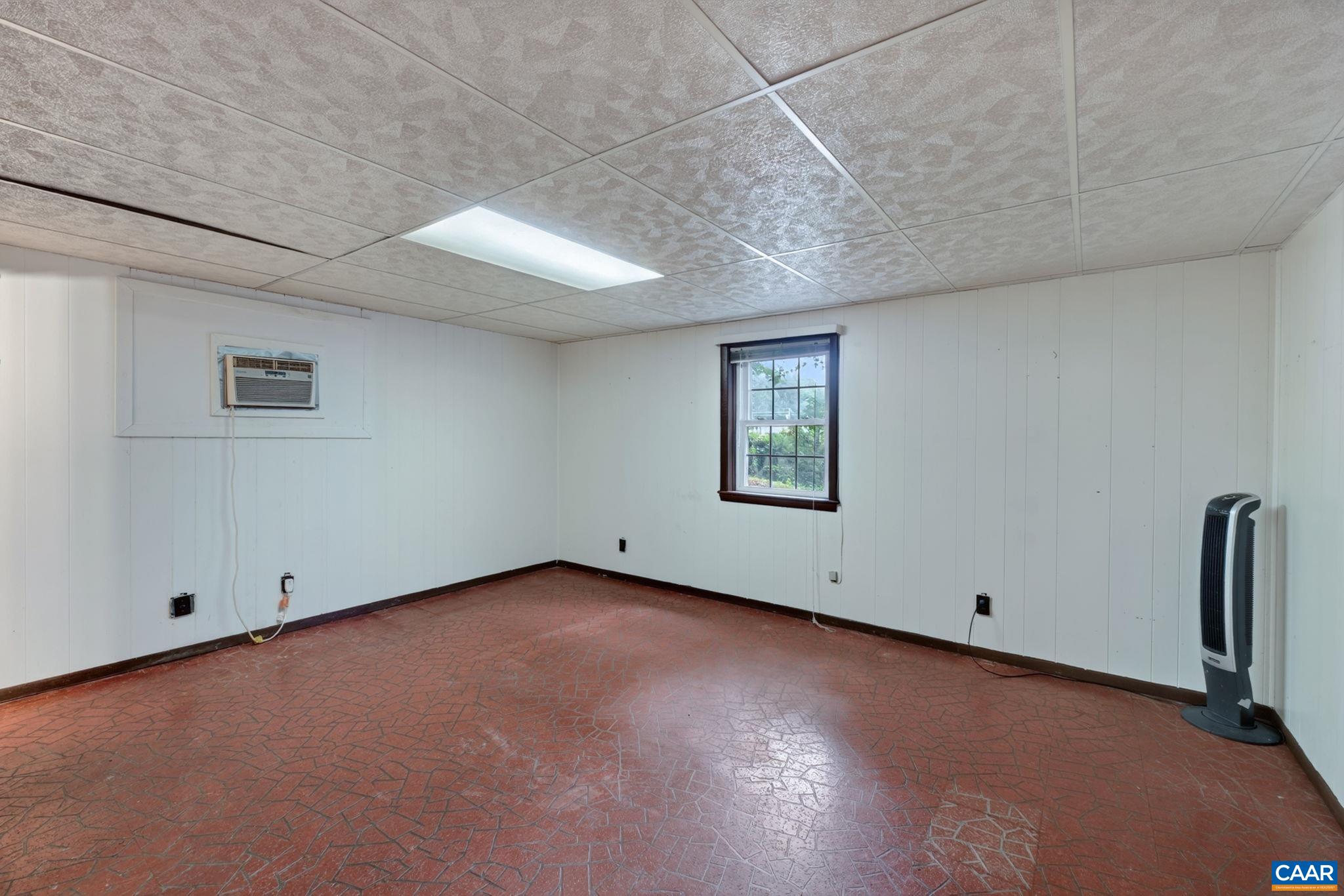 740 LYONS AVE, CHARLOTTESVILLE, Virginia 22902, 3 Bedrooms Bedrooms, ,3 BathroomsBathrooms,Residential,740 LYONS AVE,679629 MLS # 679629 740 LYONS AVE, CHARLOTTESVILLE, Virginia 22902, 3 Bedrooms Bedrooms, ,3 BathroomsBathrooms,Residential,740 LYONS AVE,679629 MLS # 679629