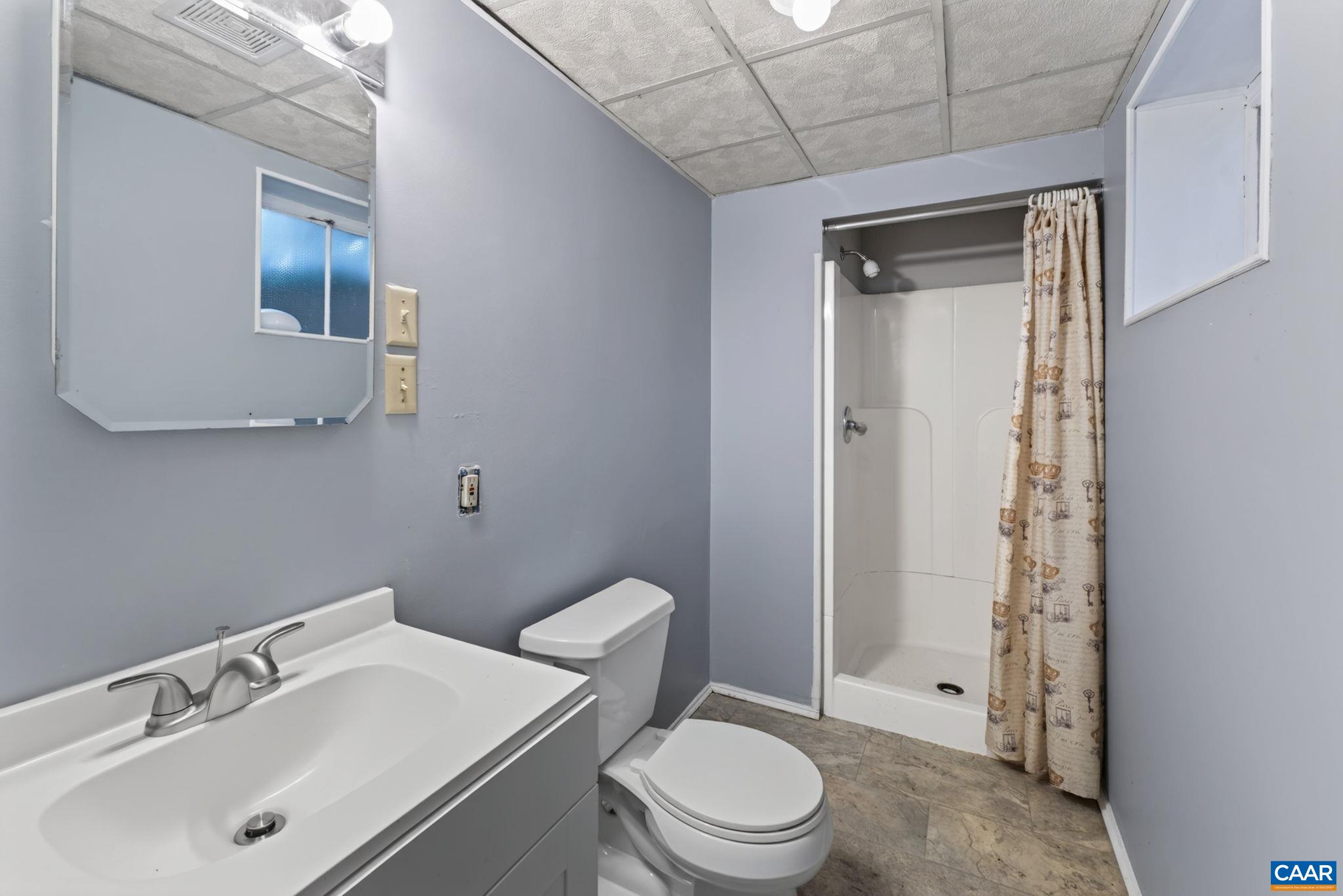 740 LYONS AVE, CHARLOTTESVILLE, Virginia 22902, 3 Bedrooms Bedrooms, ,3 BathroomsBathrooms,Residential,740 LYONS AVE,679629 MLS # 679629 740 LYONS AVE, CHARLOTTESVILLE, Virginia 22902, 3 Bedrooms Bedrooms, ,3 BathroomsBathrooms,Residential,740 LYONS AVE,679629 MLS # 679629