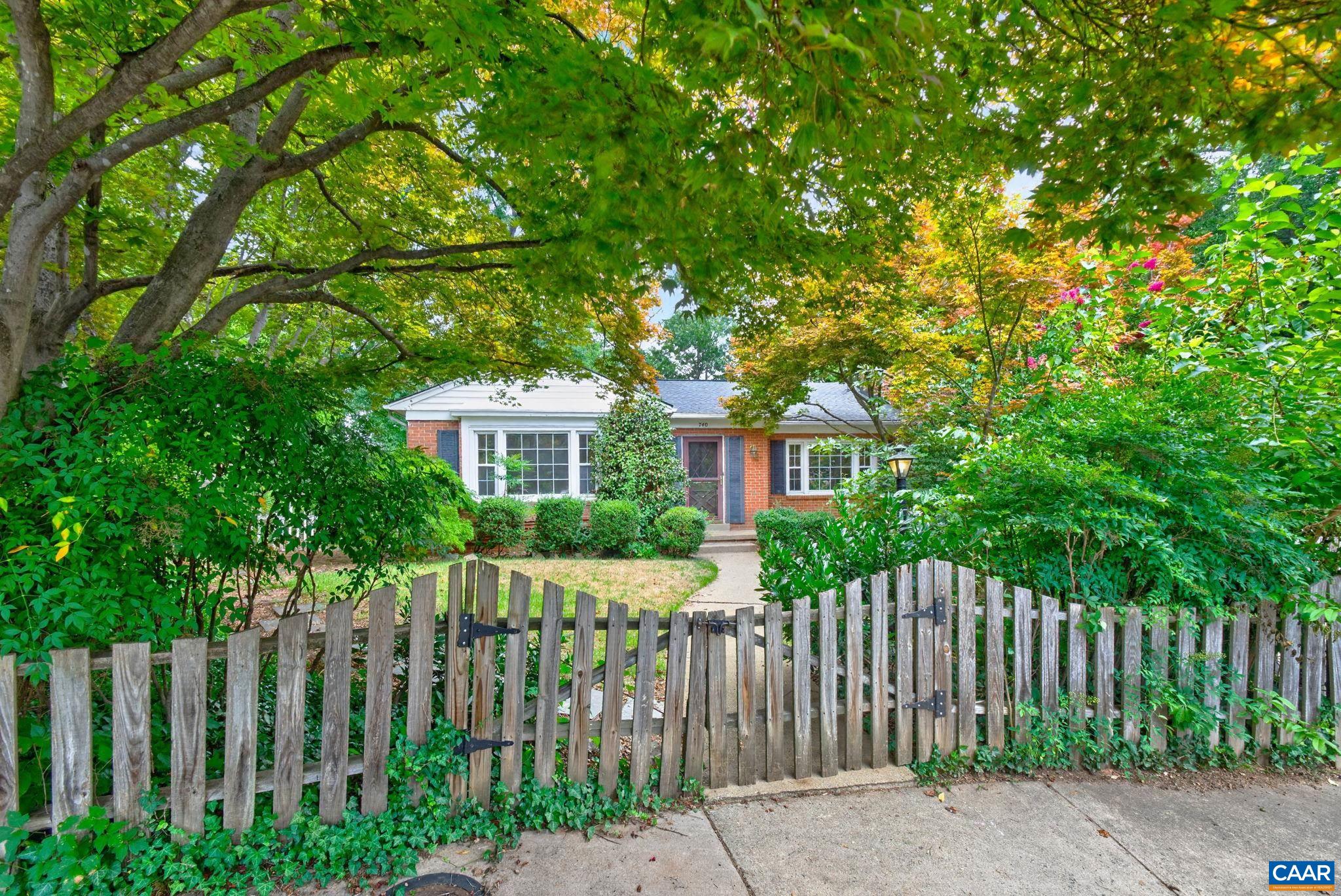 740 LYONS AVE, CHARLOTTESVILLE, Virginia 22902, 3 Bedrooms Bedrooms, ,3 BathroomsBathrooms,Residential,740 LYONS AVE,679629 MLS # 679629 740 LYONS AVE, CHARLOTTESVILLE, Virginia 22902, 3 Bedrooms Bedrooms, ,3 BathroomsBathrooms,Residential,740 LYONS AVE,679629 MLS # 679629