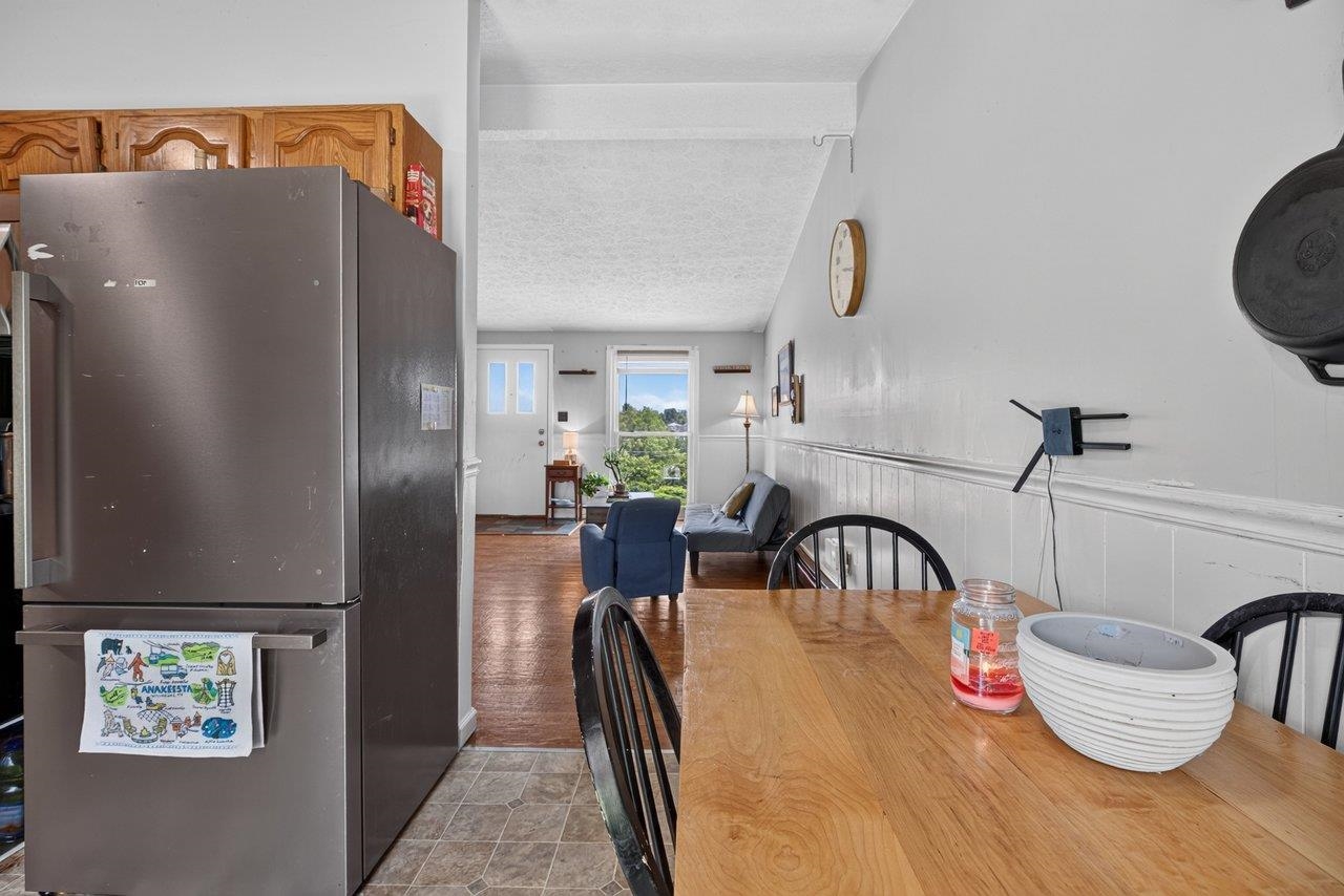 2397 HIGHVIEW CIR, STAUNTON, Virginia 24401, 3 Bedrooms Bedrooms, ,1 BathroomBathrooms,Residential,2397 HIGHVIEW CIR,679725 MLS # 679725