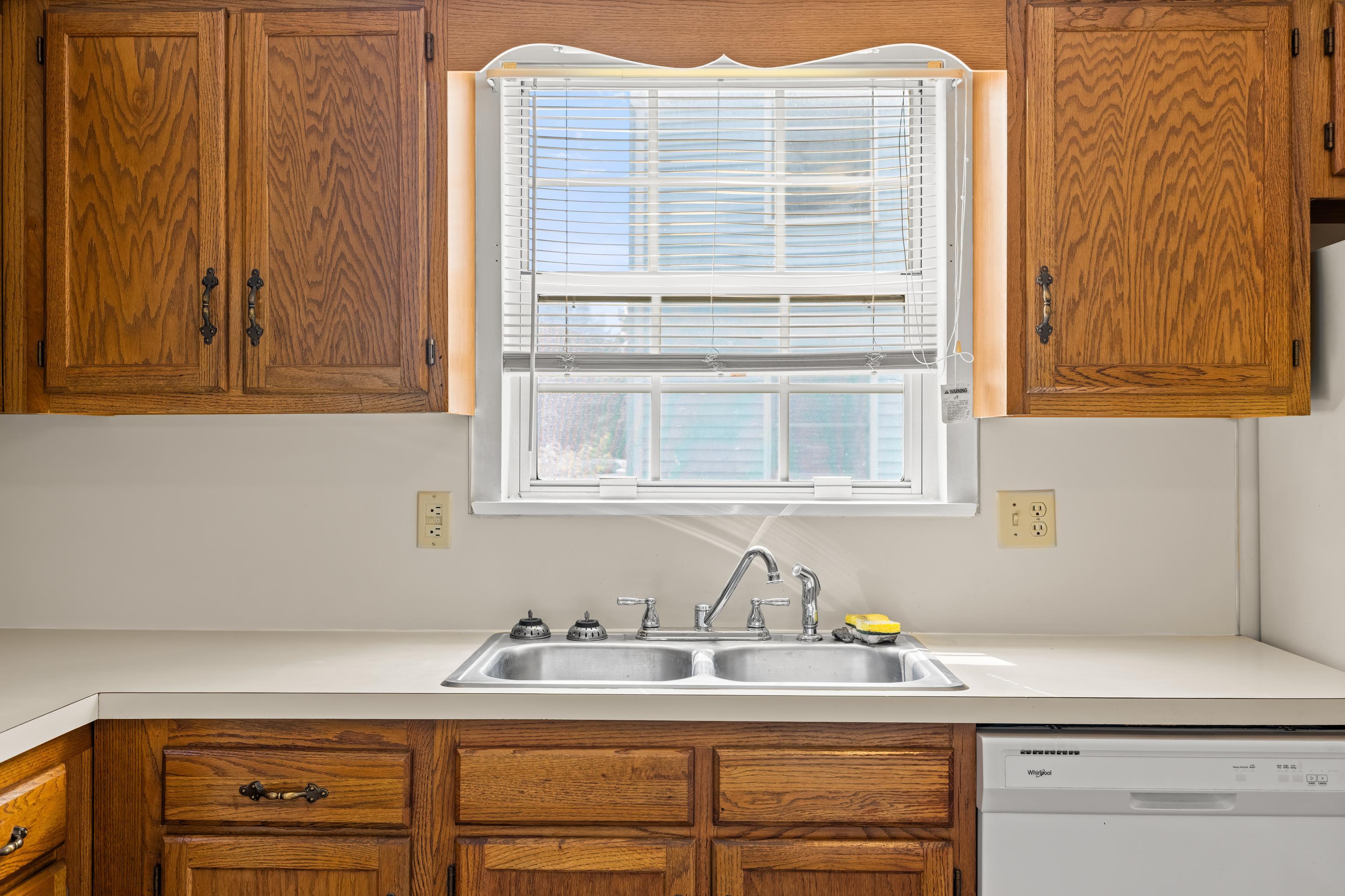 921 NORTHFIELD CT, HARRISONBURG, Virginia 22802, 3 Bedrooms Bedrooms, ,1 BathroomBathrooms,Residential,921 NORTHFIELD CT,679736 MLS # 679736 921 NORTHFIELD CT, HARRISONBURG, Virginia 22802, 3 Bedrooms Bedrooms, ,1 BathroomBathrooms,Residential,921 NORTHFIELD CT,679736 MLS # 679736