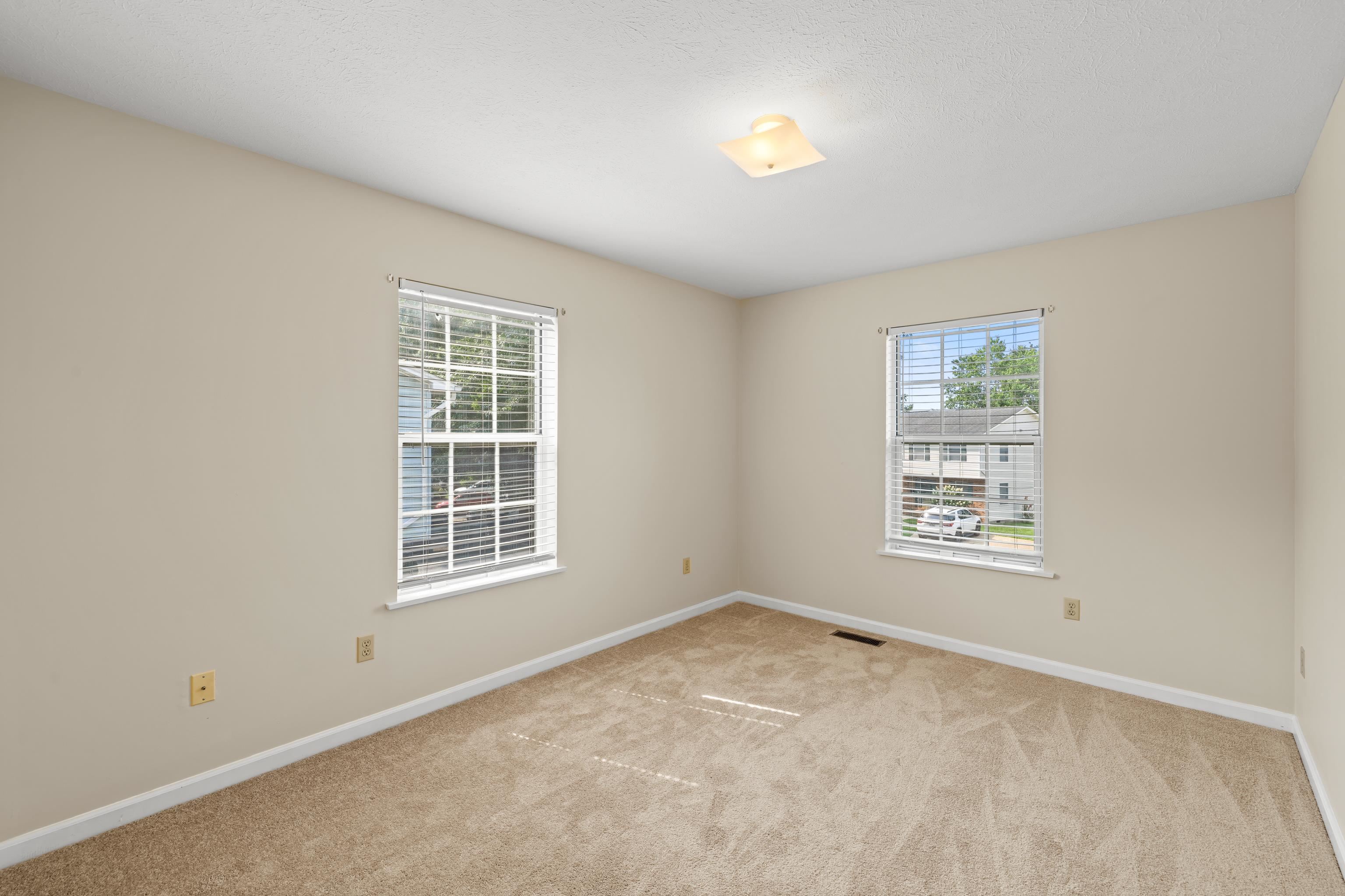 921 NORTHFIELD CT, HARRISONBURG, Virginia 22802, 3 Bedrooms Bedrooms, ,1 BathroomBathrooms,Residential,921 NORTHFIELD CT,679736 MLS # 679736 921 NORTHFIELD CT, HARRISONBURG, Virginia 22802, 3 Bedrooms Bedrooms, ,1 BathroomBathrooms,Residential,921 NORTHFIELD CT,679736 MLS # 679736
