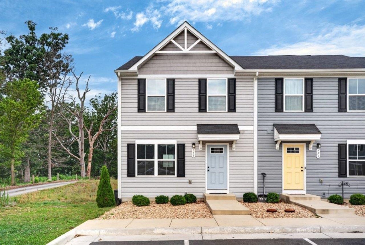 753 CARSON CIR, GROTTOES, Virginia 24441, 3 Bedrooms Bedrooms, ,2 BathroomsBathrooms,Residential,753 CARSON CIR,679743 MLS # 679743 753 CARSON CIR, GROTTOES, Virginia 24441, 3 Bedrooms Bedrooms, ,2 BathroomsBathrooms,Residential,753 CARSON CIR,679743 MLS # 679743