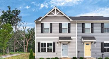 753 CARSON CIR, GROTTOES, Virginia 24441, 3 Bedrooms Bedrooms, ,2 BathroomsBathrooms,Residential,753 CARSON CIR,679743 MLS # 679743