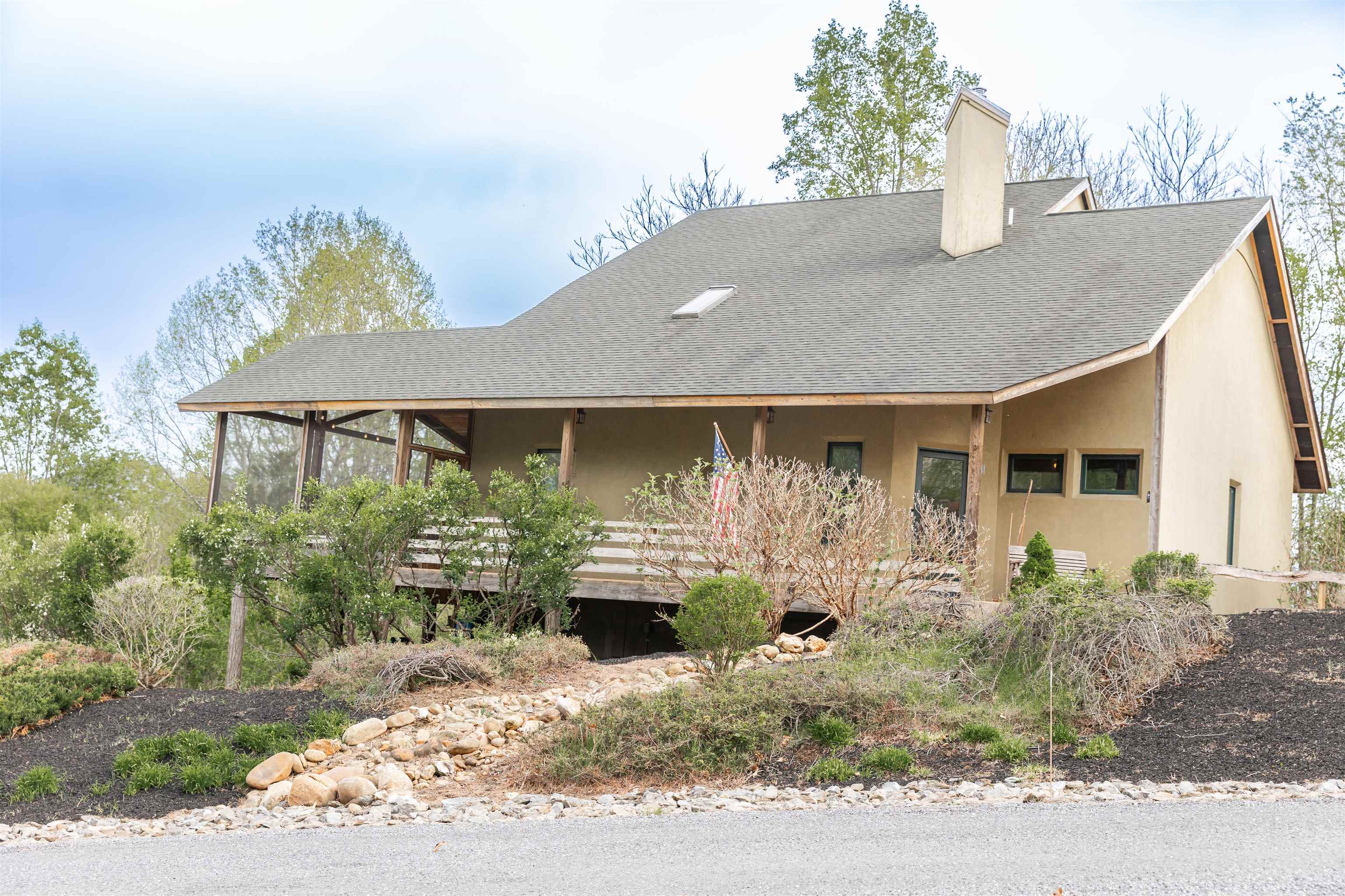 40 MONTE CARLO DR, LEXINGTON, Virginia 24450, 3 Bedrooms Bedrooms, ,3 BathroomsBathrooms,Residential,40 MONTE CARLO DR,679753 MLS # 679753 40 MONTE CARLO DR, LEXINGTON, Virginia 24450, 3 Bedrooms Bedrooms, ,3 BathroomsBathrooms,Residential,40 MONTE CARLO DR,679753 MLS # 679753