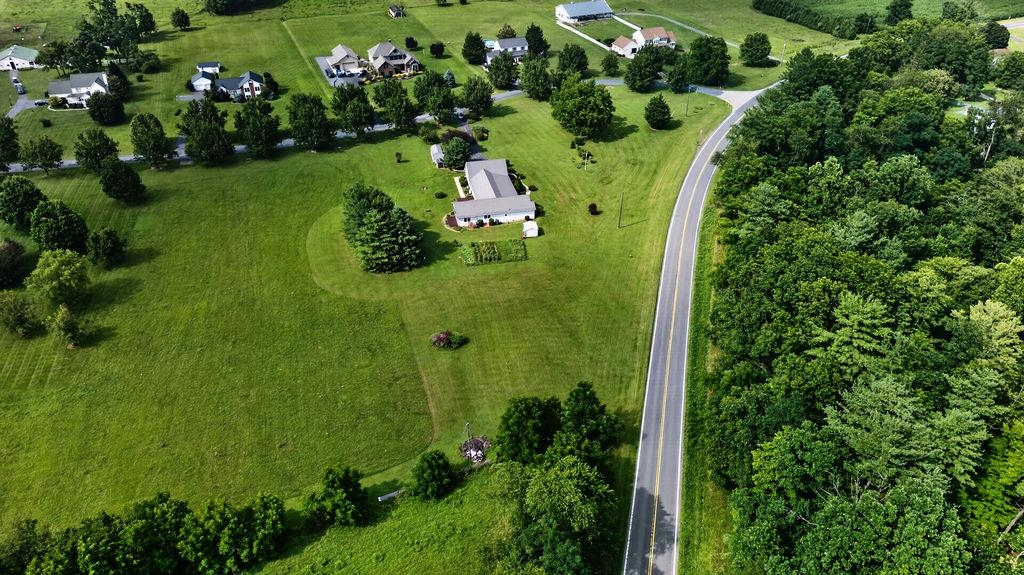 40A BRADFORD ST, SWOOPE, Virginia 24479, 3 Bedrooms Bedrooms, ,3 BathroomsBathrooms,Residential,40A BRADFORD ST,679754 MLS # 679754
