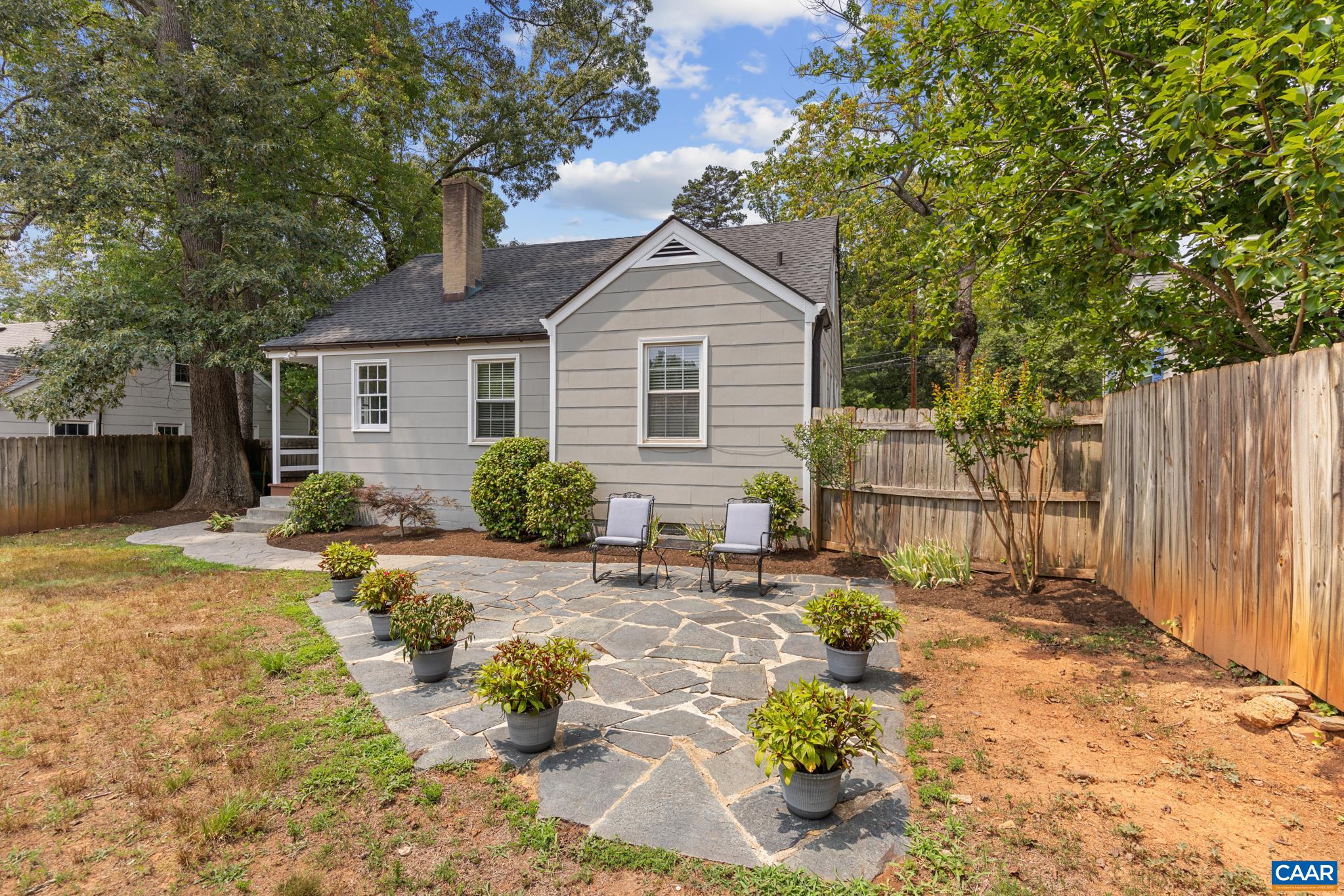 1602 ROSE HILL DR, CHARLOTTESVILLE, Virginia 22902, 2 Bedrooms Bedrooms, ,1 BathroomBathrooms,Residential,1602 ROSE HILL DR,679758 MLS # 679758