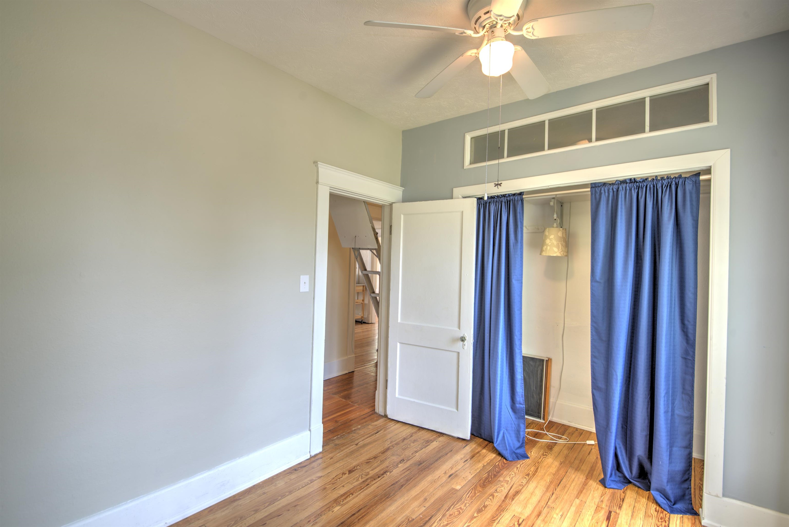 700 SHERWOOD AVE, WAYNESBORO, Virginia 22980, 2 Bedrooms Bedrooms, ,1 BathroomBathrooms,Residential,700 SHERWOOD AVE,679779 MLS # 679779 700 SHERWOOD AVE, WAYNESBORO, Virginia 22980, 2 Bedrooms Bedrooms, ,1 BathroomBathrooms,Residential,700 SHERWOOD AVE,679779 MLS # 679779