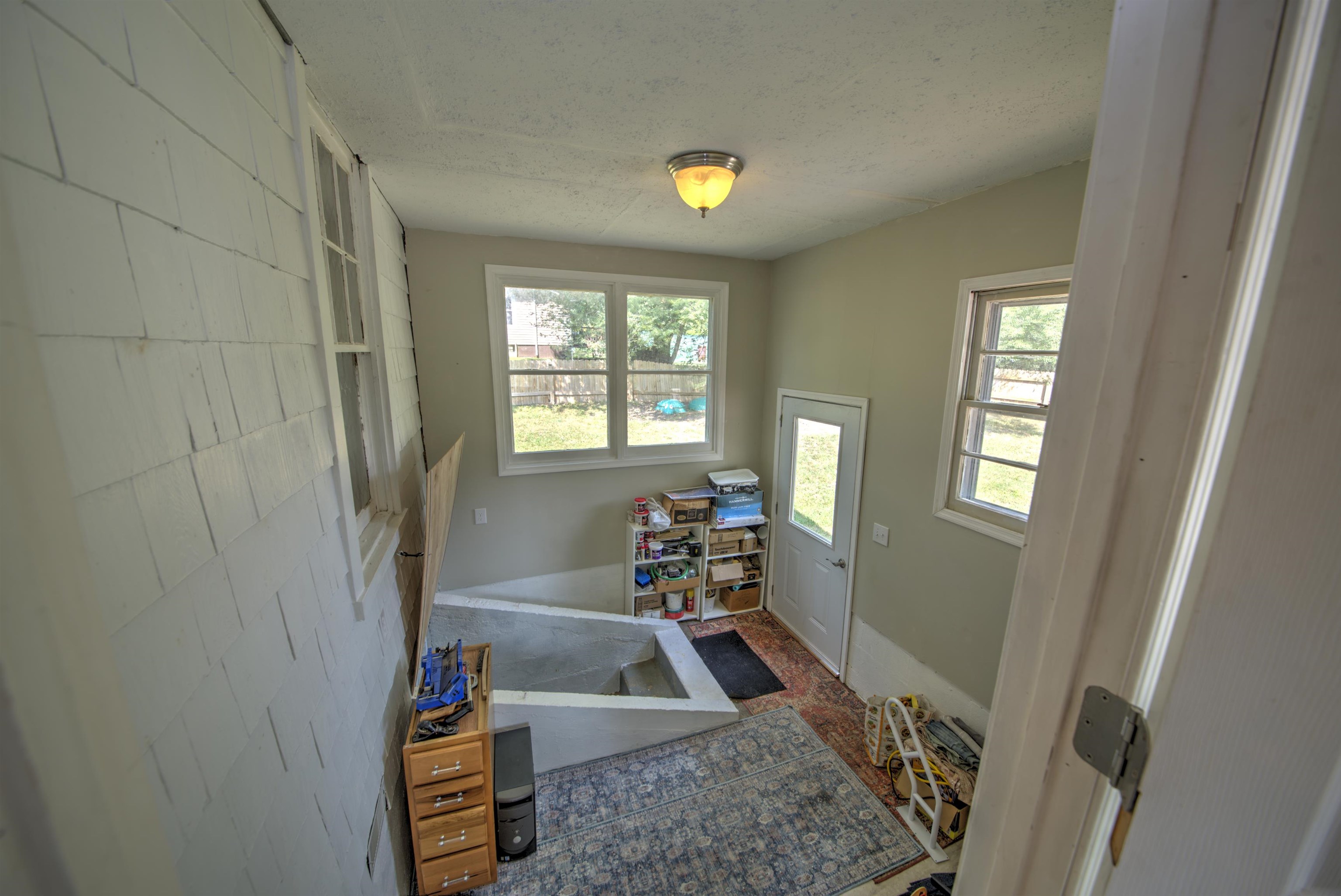 700 SHERWOOD AVE, WAYNESBORO, Virginia 22980, 2 Bedrooms Bedrooms, ,1 BathroomBathrooms,Residential,700 SHERWOOD AVE,679779 MLS # 679779 700 SHERWOOD AVE, WAYNESBORO, Virginia 22980, 2 Bedrooms Bedrooms, ,1 BathroomBathrooms,Residential,700 SHERWOOD AVE,679779 MLS # 679779
