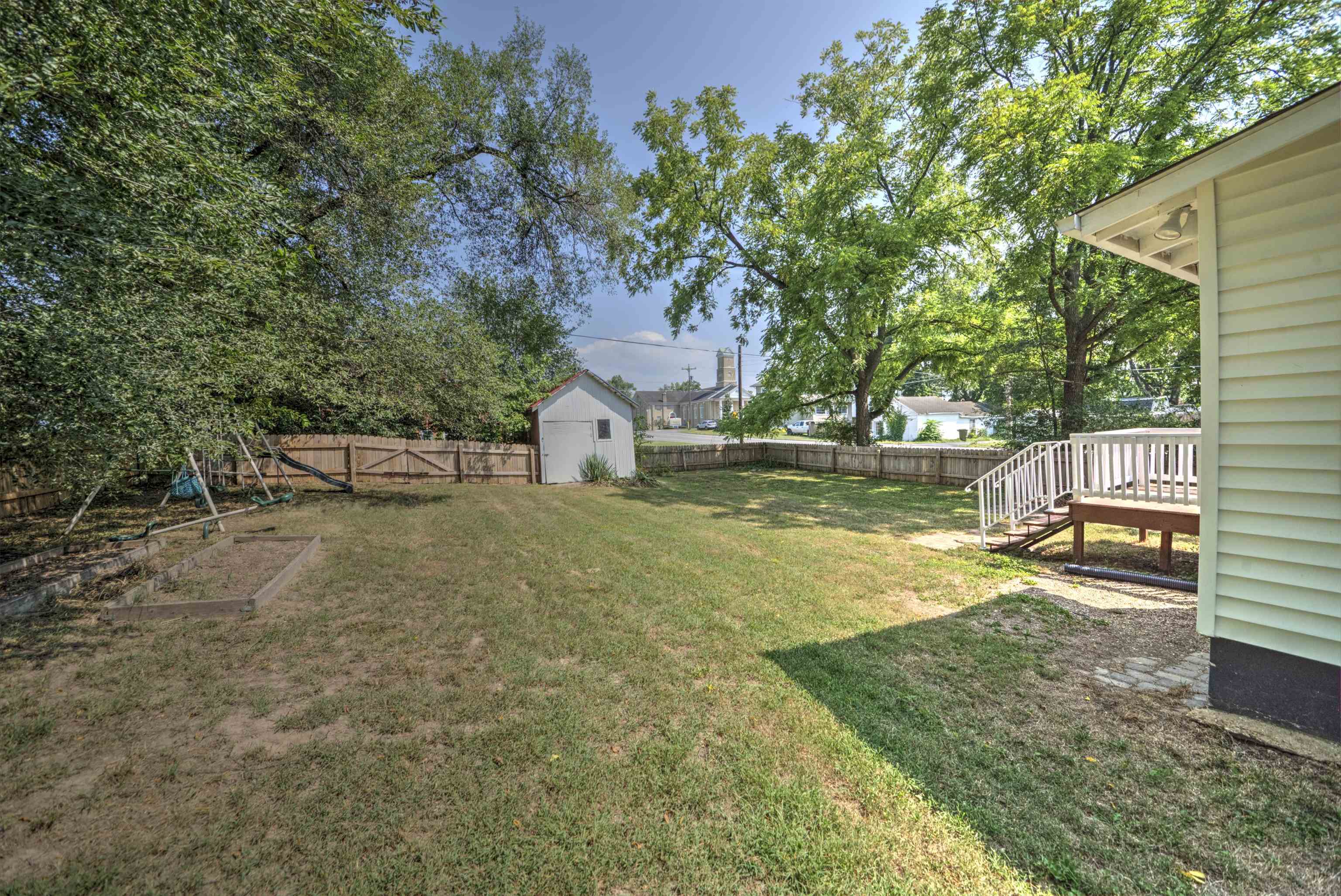 700 SHERWOOD AVE, WAYNESBORO, Virginia 22980, 2 Bedrooms Bedrooms, ,1 BathroomBathrooms,Residential,700 SHERWOOD AVE,679779 MLS # 679779 700 SHERWOOD AVE, WAYNESBORO, Virginia 22980, 2 Bedrooms Bedrooms, ,1 BathroomBathrooms,Residential,700 SHERWOOD AVE,679779 MLS # 679779