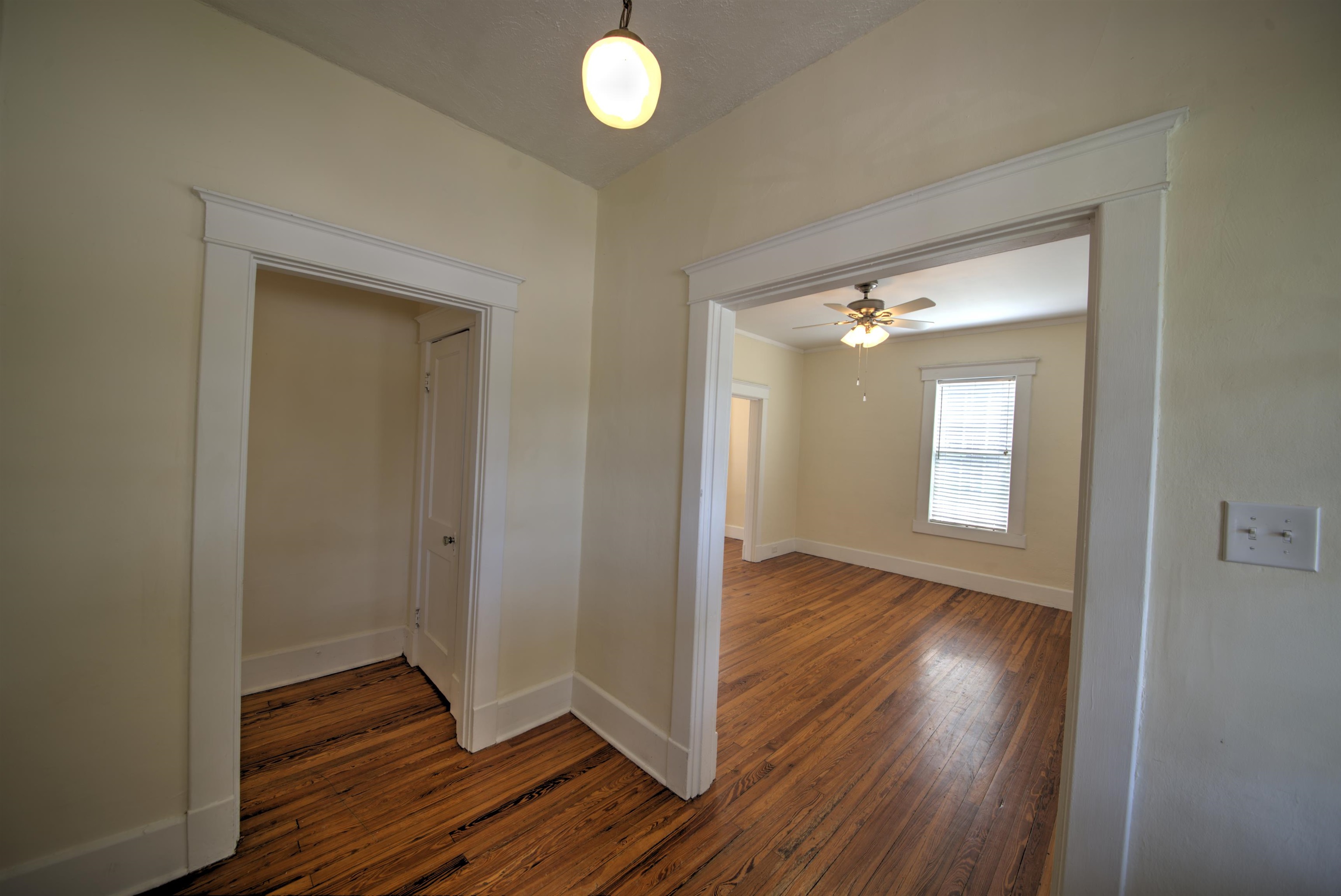 700 SHERWOOD AVE, WAYNESBORO, Virginia 22980, 2 Bedrooms Bedrooms, ,1 BathroomBathrooms,Residential,700 SHERWOOD AVE,679779 MLS # 679779 700 SHERWOOD AVE, WAYNESBORO, Virginia 22980, 2 Bedrooms Bedrooms, ,1 BathroomBathrooms,Residential,700 SHERWOOD AVE,679779 MLS # 679779