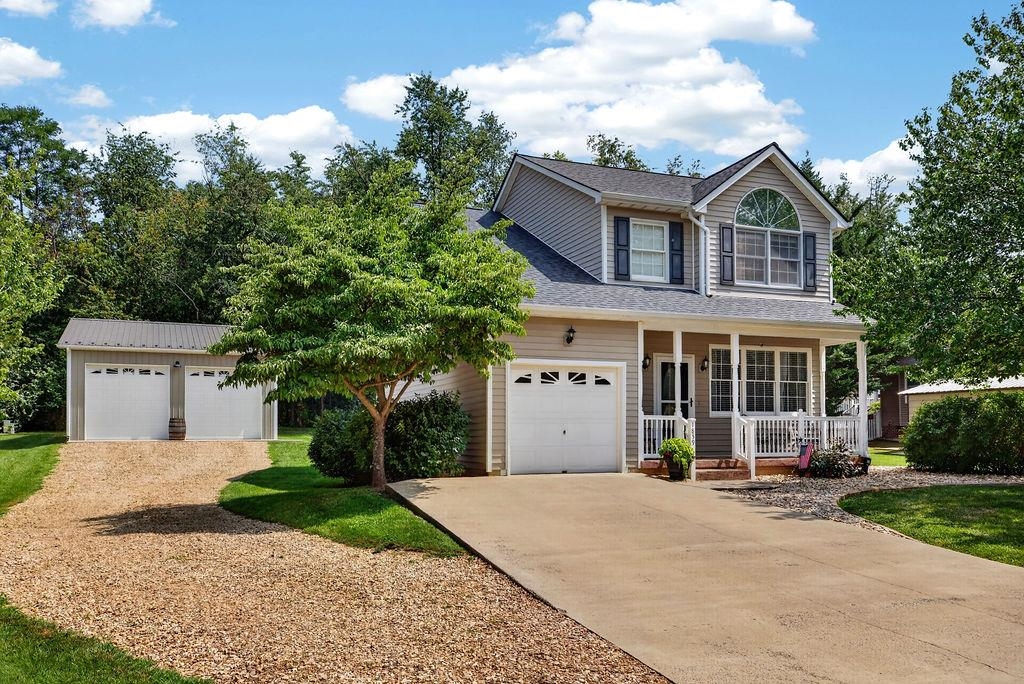 1859 HARVARD RD, WAYNESBORO, Virginia 22980, 3 Bedrooms Bedrooms, ,2 BathroomsBathrooms,Residential,1859 HARVARD RD,679780 MLS # 679780 1859 HARVARD RD, WAYNESBORO, Virginia 22980, 3 Bedrooms Bedrooms, ,2 BathroomsBathrooms,Residential,1859 HARVARD RD,679780 MLS # 679780