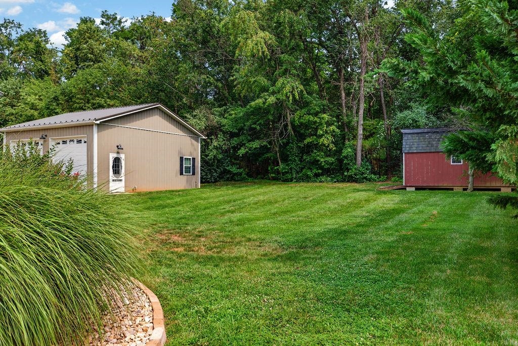 1859 HARVARD RD, WAYNESBORO, Virginia 22980, 3 Bedrooms Bedrooms, ,2 BathroomsBathrooms,Residential,1859 HARVARD RD,679780 MLS # 679780 1859 HARVARD RD, WAYNESBORO, Virginia 22980, 3 Bedrooms Bedrooms, ,2 BathroomsBathrooms,Residential,1859 HARVARD RD,679780 MLS # 679780