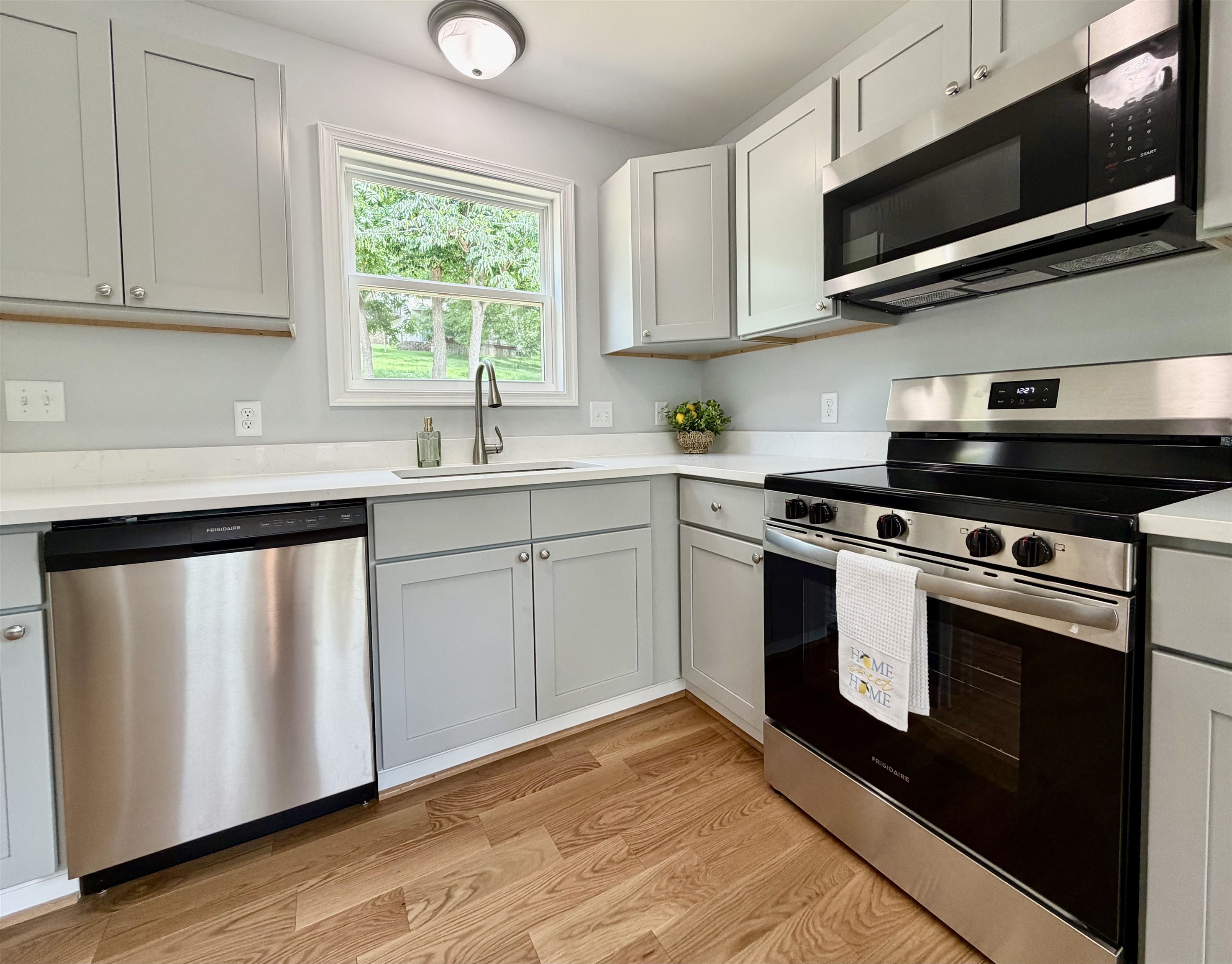 1117 STUART ST, STAUNTON, Virginia 24401, 3 Bedrooms Bedrooms, ,2 BathroomsBathrooms,Residential,1117 STUART ST,679782 MLS # 679782