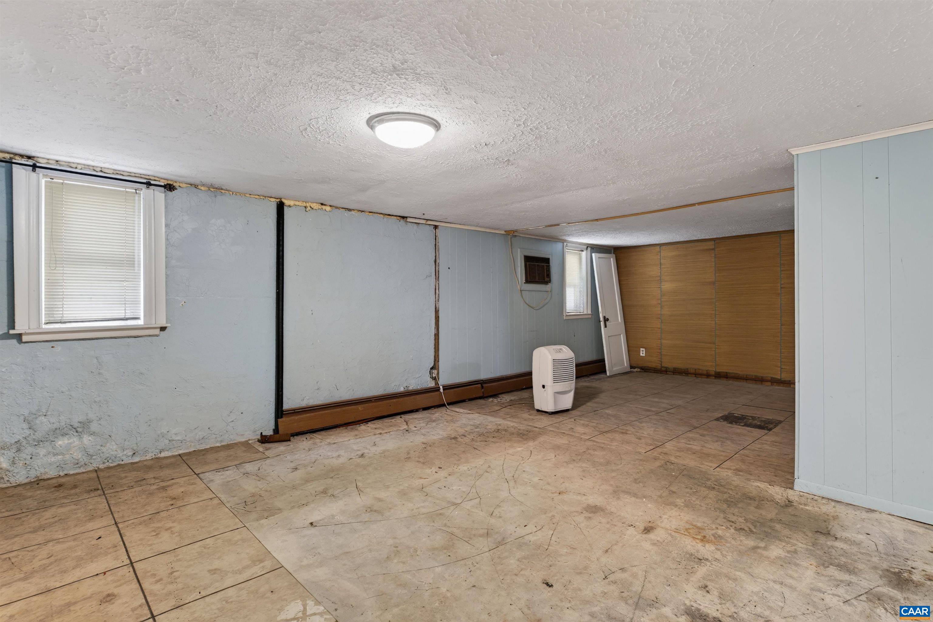 1515 MULBERRY ST, WAYNESBORO, Virginia 22980, 3 Bedrooms Bedrooms, ,2 BathroomsBathrooms,Residential,1515 MULBERRY ST,679784 MLS # 679784 1515 MULBERRY ST, WAYNESBORO, Virginia 22980, 3 Bedrooms Bedrooms, ,2 BathroomsBathrooms,Residential,1515 MULBERRY ST,679784 MLS # 679784