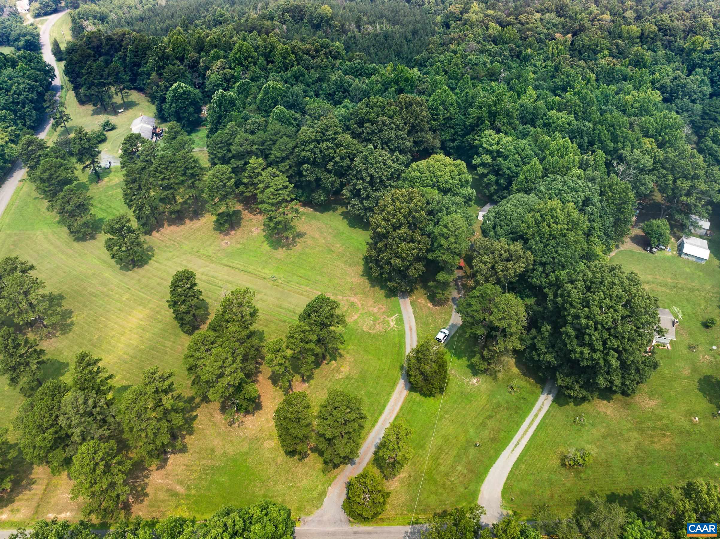 3165 VENABLE RD, KENTS STORE, Virginia 23084, 3 Bedrooms Bedrooms, ,2 BathroomsBathrooms,Residential,3165 VENABLE RD,679785 MLS # 679785 3165 VENABLE RD, KENTS STORE, Virginia 23084, 3 Bedrooms Bedrooms, ,2 BathroomsBathrooms,Residential,3165 VENABLE RD,679785 MLS # 679785