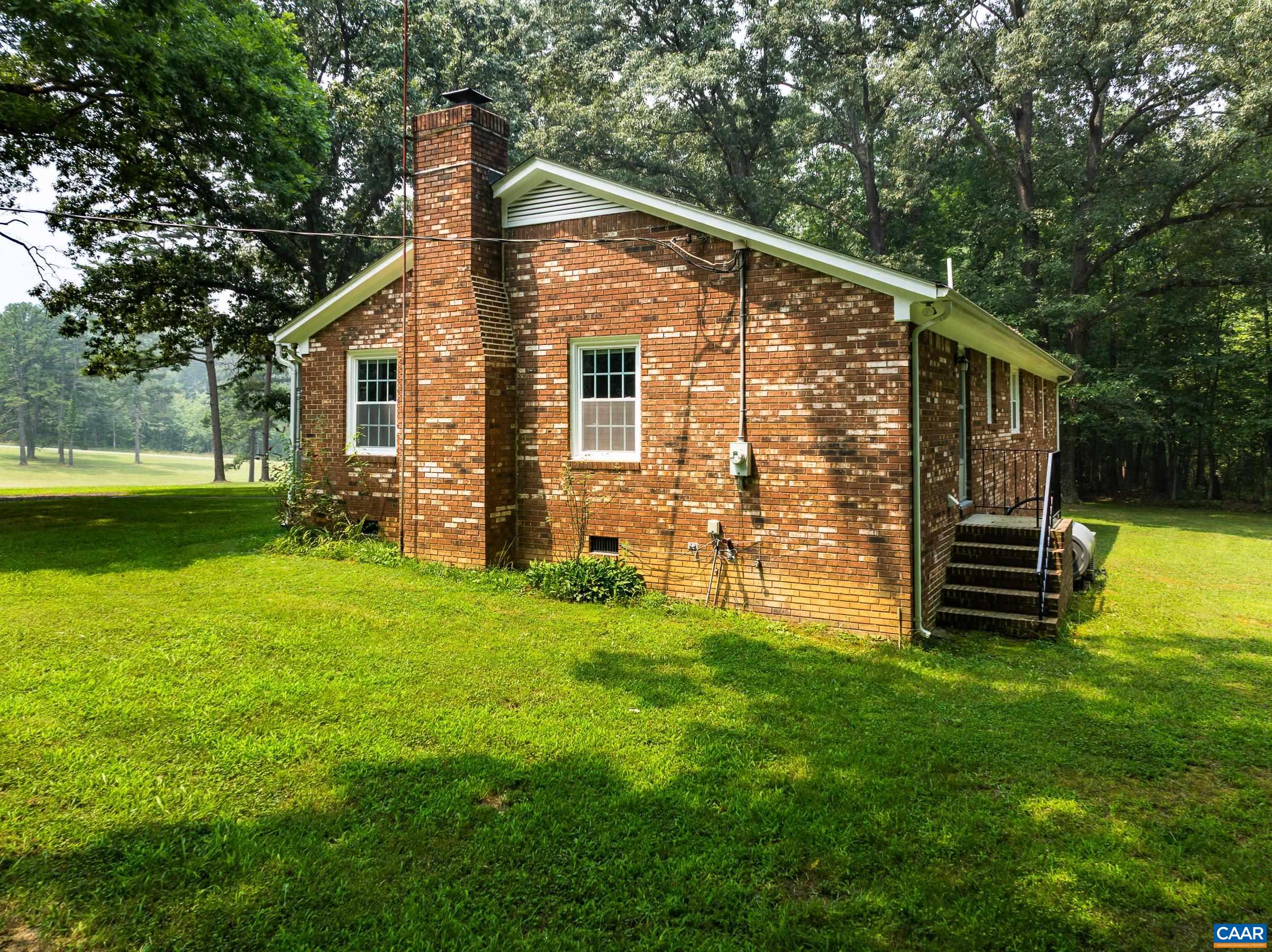 3165 VENABLE RD, KENTS STORE, Virginia 23084, 3 Bedrooms Bedrooms, ,2 BathroomsBathrooms,Residential,3165 VENABLE RD,679785 MLS # 679785 3165 VENABLE RD, KENTS STORE, Virginia 23084, 3 Bedrooms Bedrooms, ,2 BathroomsBathrooms,Residential,3165 VENABLE RD,679785 MLS # 679785