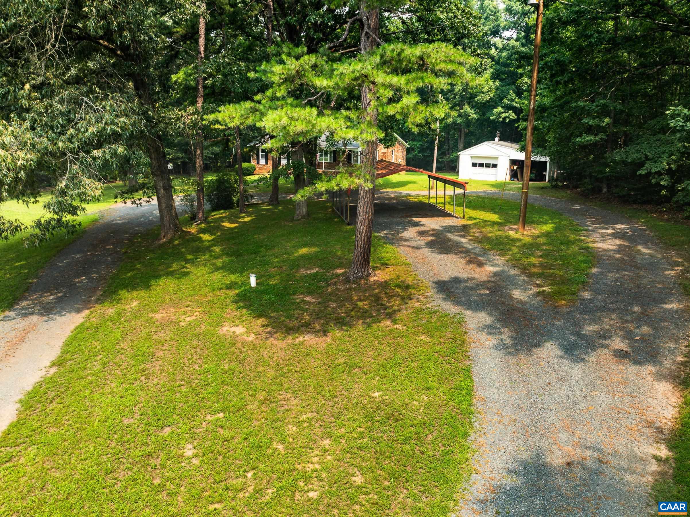 3165 VENABLE RD, KENTS STORE, Virginia 23084, 3 Bedrooms Bedrooms, ,2 BathroomsBathrooms,Residential,3165 VENABLE RD,679785 MLS # 679785 3165 VENABLE RD, KENTS STORE, Virginia 23084, 3 Bedrooms Bedrooms, ,2 BathroomsBathrooms,Residential,3165 VENABLE RD,679785 MLS # 679785