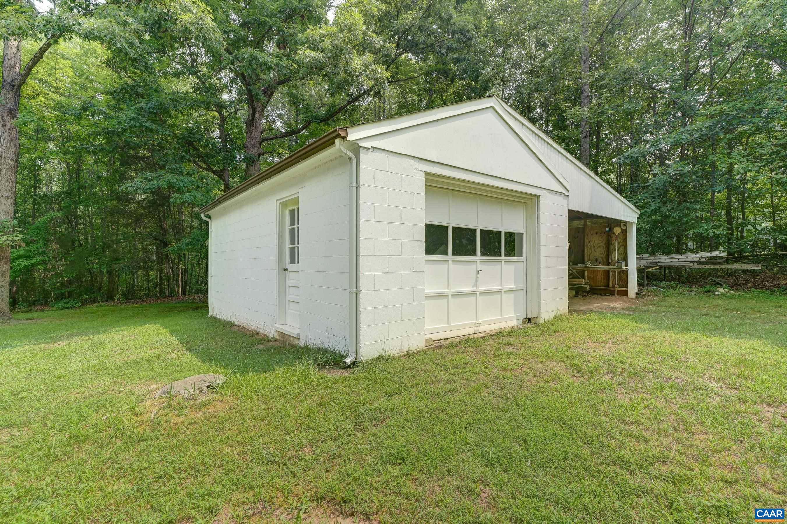 3165 VENABLE RD, KENTS STORE, Virginia 23084, 3 Bedrooms Bedrooms, ,2 BathroomsBathrooms,Residential,3165 VENABLE RD,679785 MLS # 679785 3165 VENABLE RD, KENTS STORE, Virginia 23084, 3 Bedrooms Bedrooms, ,2 BathroomsBathrooms,Residential,3165 VENABLE RD,679785 MLS # 679785