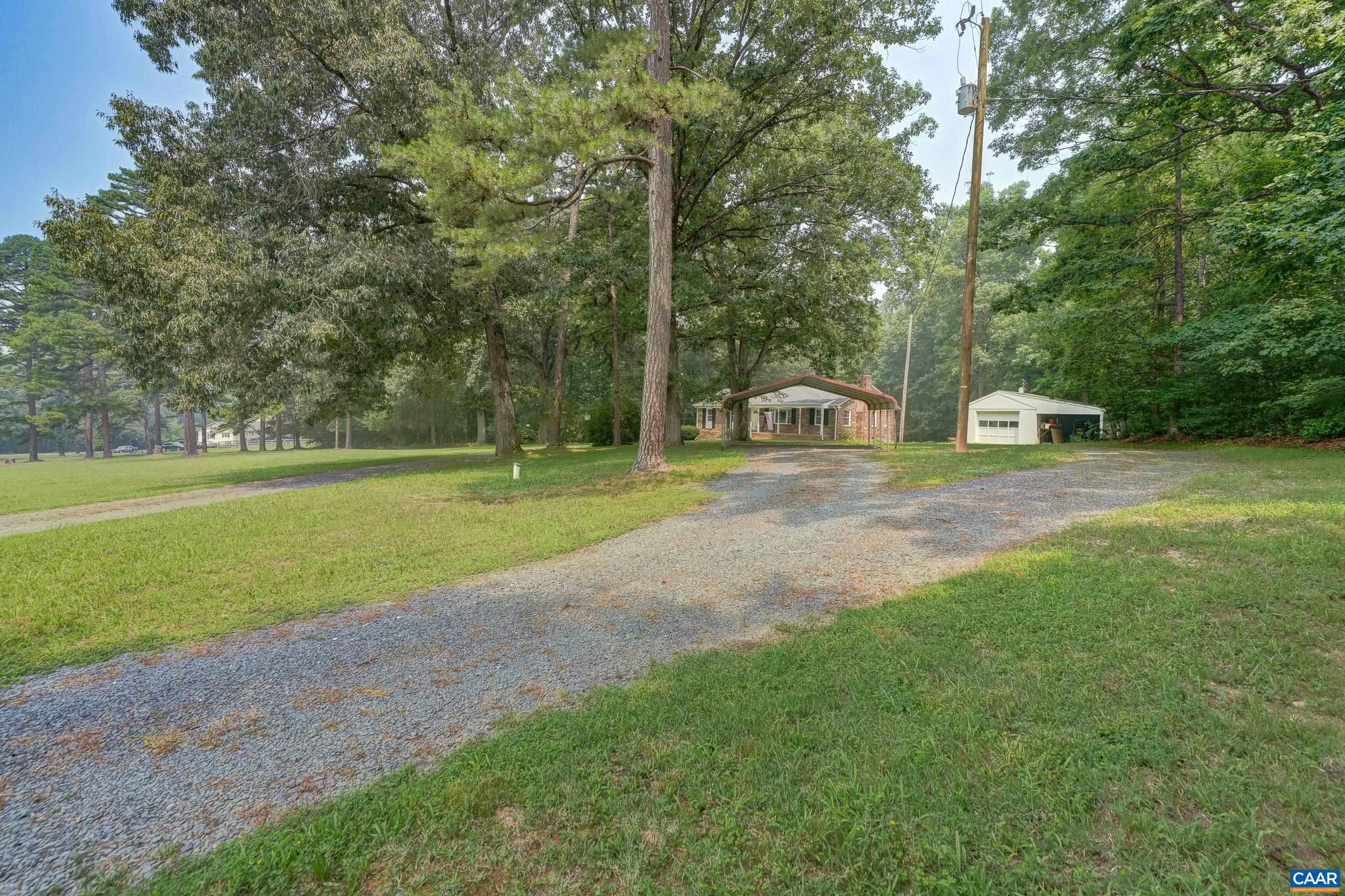 3165 VENABLE RD, KENTS STORE, Virginia 23084, 3 Bedrooms Bedrooms, ,2 BathroomsBathrooms,Residential,3165 VENABLE RD,679785 MLS # 679785 3165 VENABLE RD, KENTS STORE, Virginia 23084, 3 Bedrooms Bedrooms, ,2 BathroomsBathrooms,Residential,3165 VENABLE RD,679785 MLS # 679785