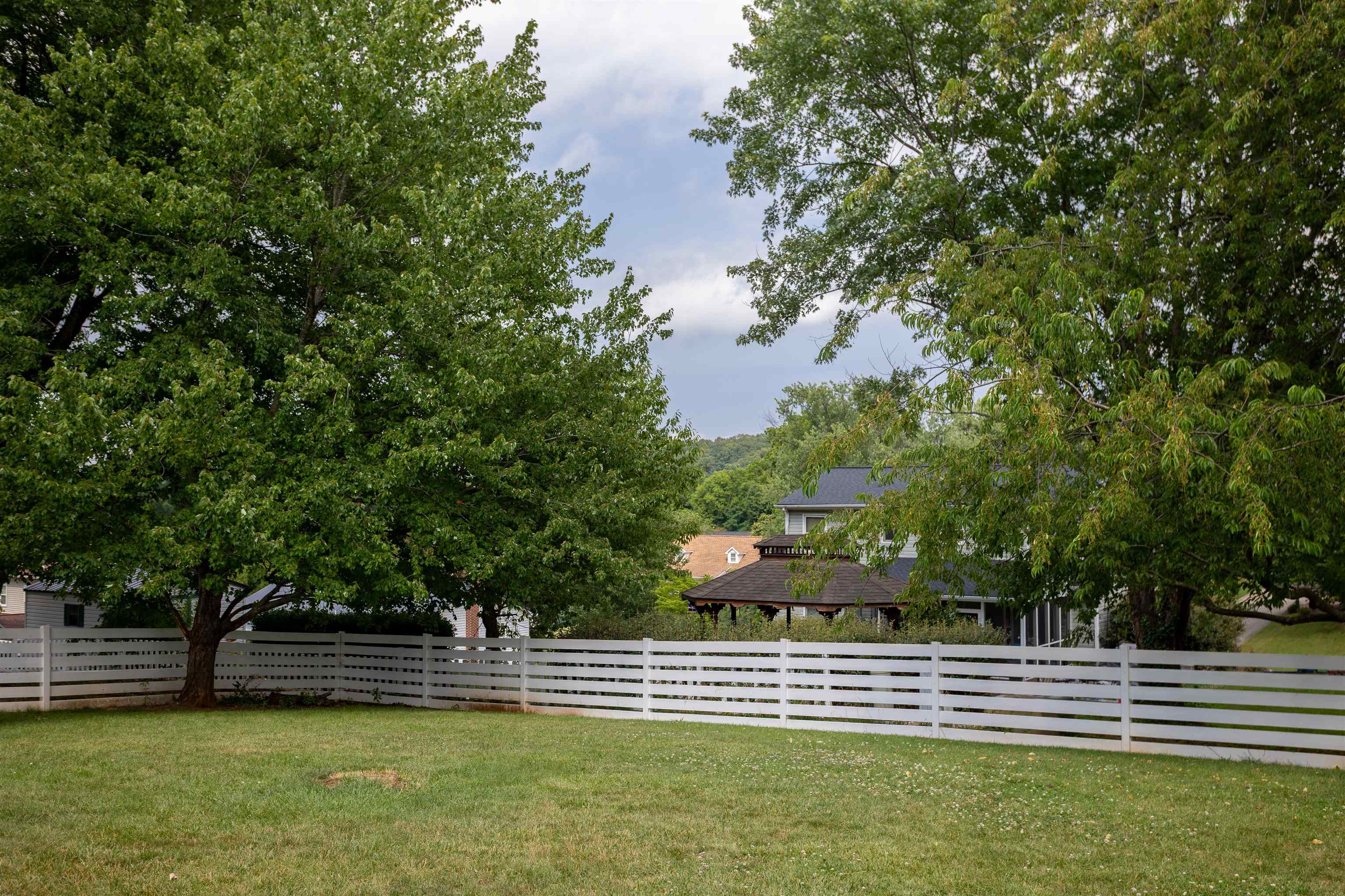 740 OLD GREENVILLE RD, STAUNTON, Virginia 24401, 3 Bedrooms Bedrooms, ,2 BathroomsBathrooms,Residential,740 OLD GREENVILLE RD,679044 MLS # 679044
