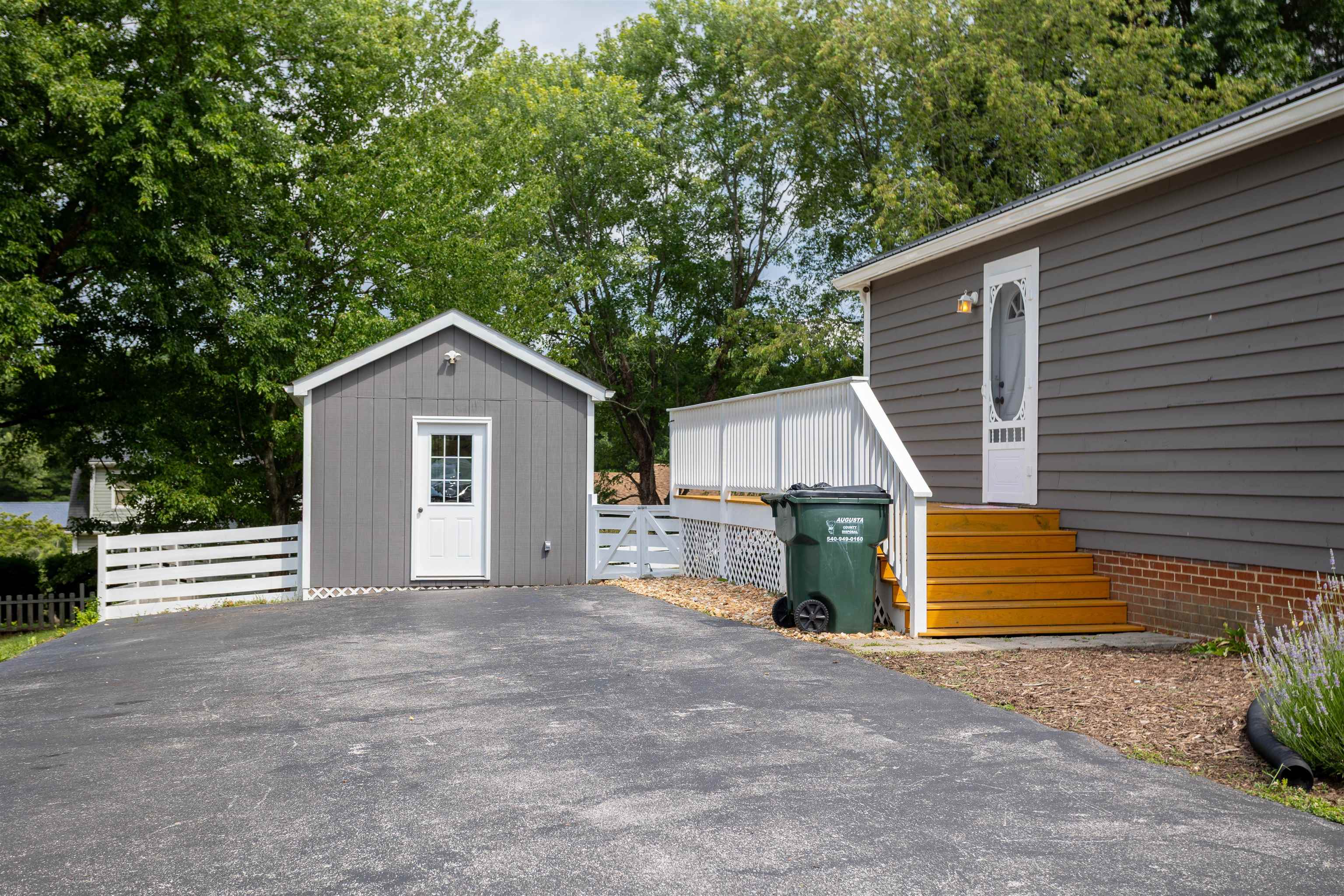 740 OLD GREENVILLE RD, STAUNTON, Virginia 24401, 3 Bedrooms Bedrooms, ,2 BathroomsBathrooms,Residential,740 OLD GREENVILLE RD,679044 MLS # 679044