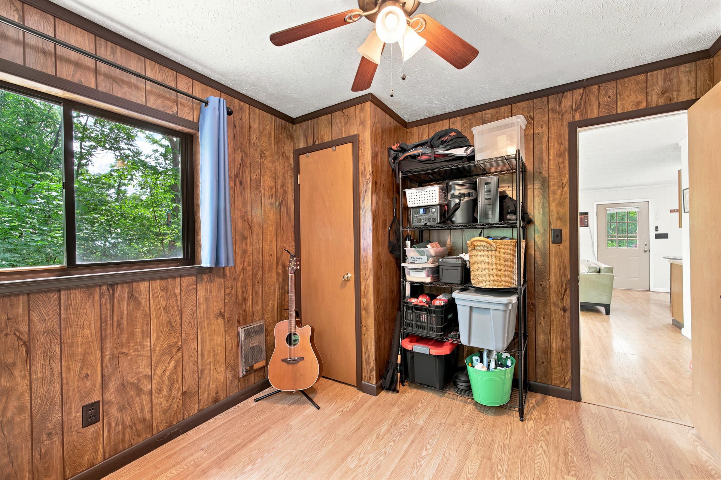 460 HILLTOP LN, MOUNT JACKSON, Virginia 22842, 2 Bedrooms Bedrooms, ,1 BathroomBathrooms,Residential,460 HILLTOP LN,679594 MLS # 679594 460 HILLTOP LN, MOUNT JACKSON, Virginia 22842, 2 Bedrooms Bedrooms, ,1 BathroomBathrooms,Residential,460 HILLTOP LN,679594 MLS # 679594