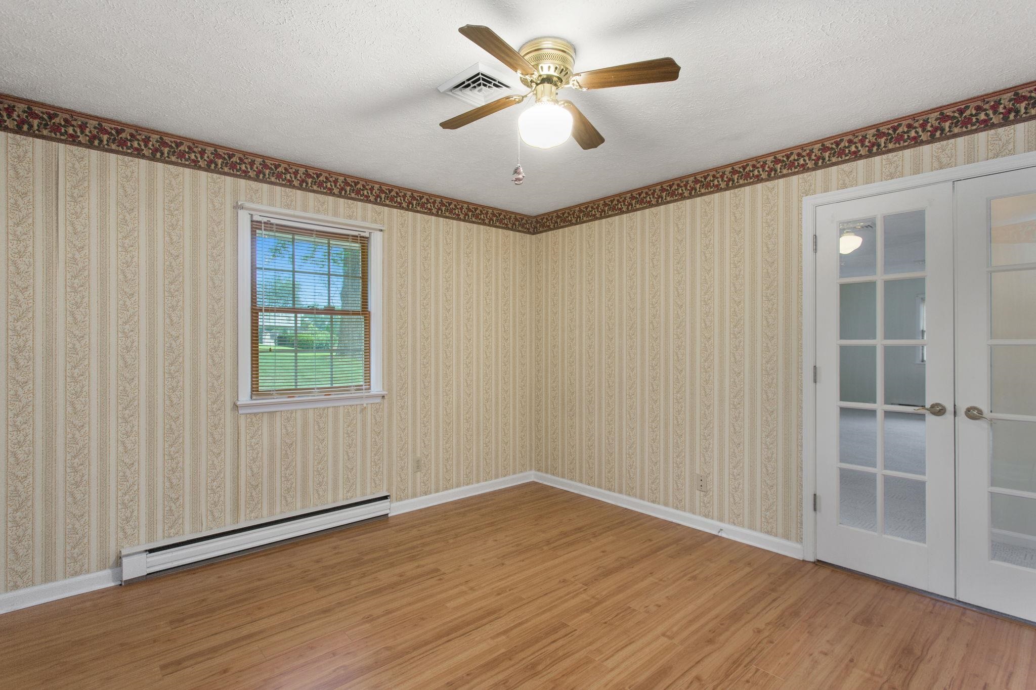 206 BELMONT DR, ROCKINGHAM, Virginia 22801, 3 Bedrooms Bedrooms, ,2 BathroomsBathrooms,Residential,206 BELMONT DR,679799 MLS # 679799