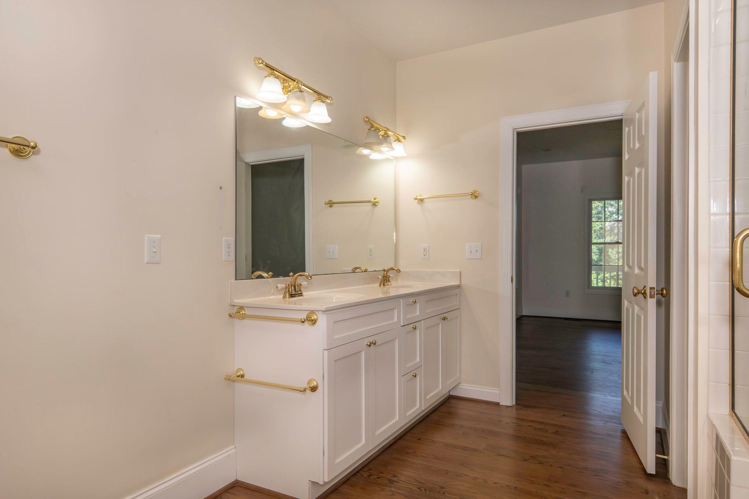 190 HENRY HILL DR, FAIRFIELD, Virginia 24435, 4 Bedrooms Bedrooms, ,4 BathroomsBathrooms,Residential,190 Henry Hill Dr Fairfield, VA 24435,190 HENRY HILL DR,679801 MLS # 679801 190 HENRY HILL DR, FAIRFIELD, Virginia 24435, 4 Bedrooms Bedrooms, ,4 BathroomsBathrooms,Residential,190 Henry Hill Dr Fairfield, VA 24435,190 HENRY HILL DR,679801 MLS # 679801