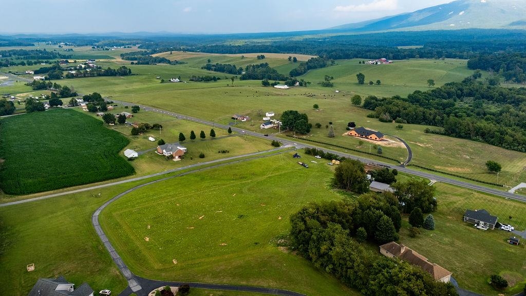 TBD LEE JACKSON HWY, GREENVILLE, Virginia 24440, ,Land,TBD LEE JACKSON HWY,679807 MLS # 679807