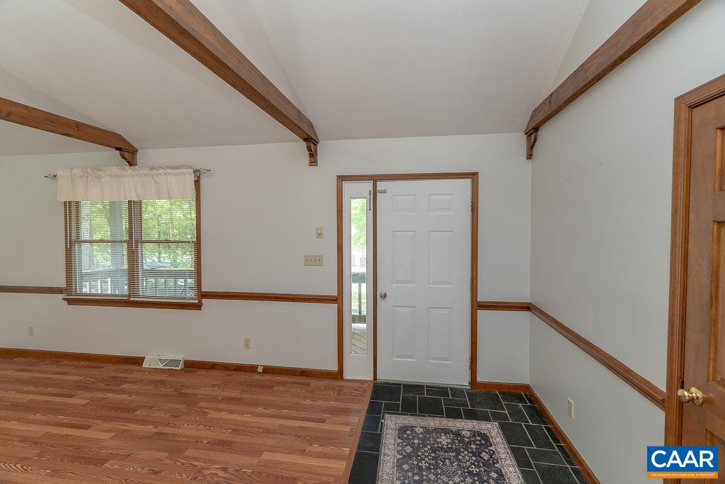 9 CHIPPEWA LN, PALMYRA, Virginia 22963, 3 Bedrooms Bedrooms, ,2 BathroomsBathrooms,Residential,9 CHIPPEWA LN,679805 MLS # 679805 9 CHIPPEWA LN, PALMYRA, Virginia 22963, 3 Bedrooms Bedrooms, ,2 BathroomsBathrooms,Residential,9 CHIPPEWA LN,679805 MLS # 679805