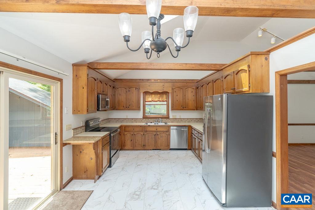 9 CHIPPEWA LN, PALMYRA, Virginia 22963, 3 Bedrooms Bedrooms, ,2 BathroomsBathrooms,Residential,9 CHIPPEWA LN,679805 MLS # 679805 9 CHIPPEWA LN, PALMYRA, Virginia 22963, 3 Bedrooms Bedrooms, ,2 BathroomsBathrooms,Residential,9 CHIPPEWA LN,679805 MLS # 679805