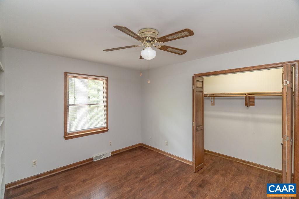 9 CHIPPEWA LN, PALMYRA, Virginia 22963, 3 Bedrooms Bedrooms, ,2 BathroomsBathrooms,Residential,9 CHIPPEWA LN,679805 MLS # 679805 9 CHIPPEWA LN, PALMYRA, Virginia 22963, 3 Bedrooms Bedrooms, ,2 BathroomsBathrooms,Residential,9 CHIPPEWA LN,679805 MLS # 679805