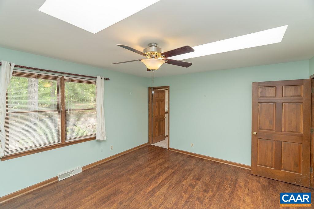 9 CHIPPEWA LN, PALMYRA, Virginia 22963, 3 Bedrooms Bedrooms, ,2 BathroomsBathrooms,Residential,9 CHIPPEWA LN,679805 MLS # 679805 9 CHIPPEWA LN, PALMYRA, Virginia 22963, 3 Bedrooms Bedrooms, ,2 BathroomsBathrooms,Residential,9 CHIPPEWA LN,679805 MLS # 679805