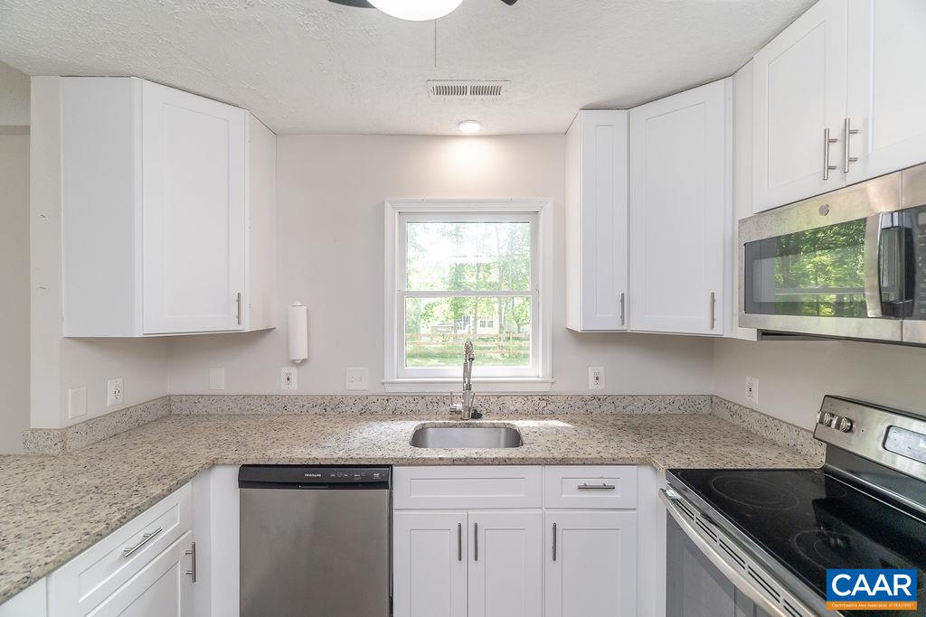 29 MONISH DR, PALMYRA, Virginia 22963, 3 Bedrooms Bedrooms, ,2 BathroomsBathrooms,Residential,29 MONISH DR,679806 MLS # 679806