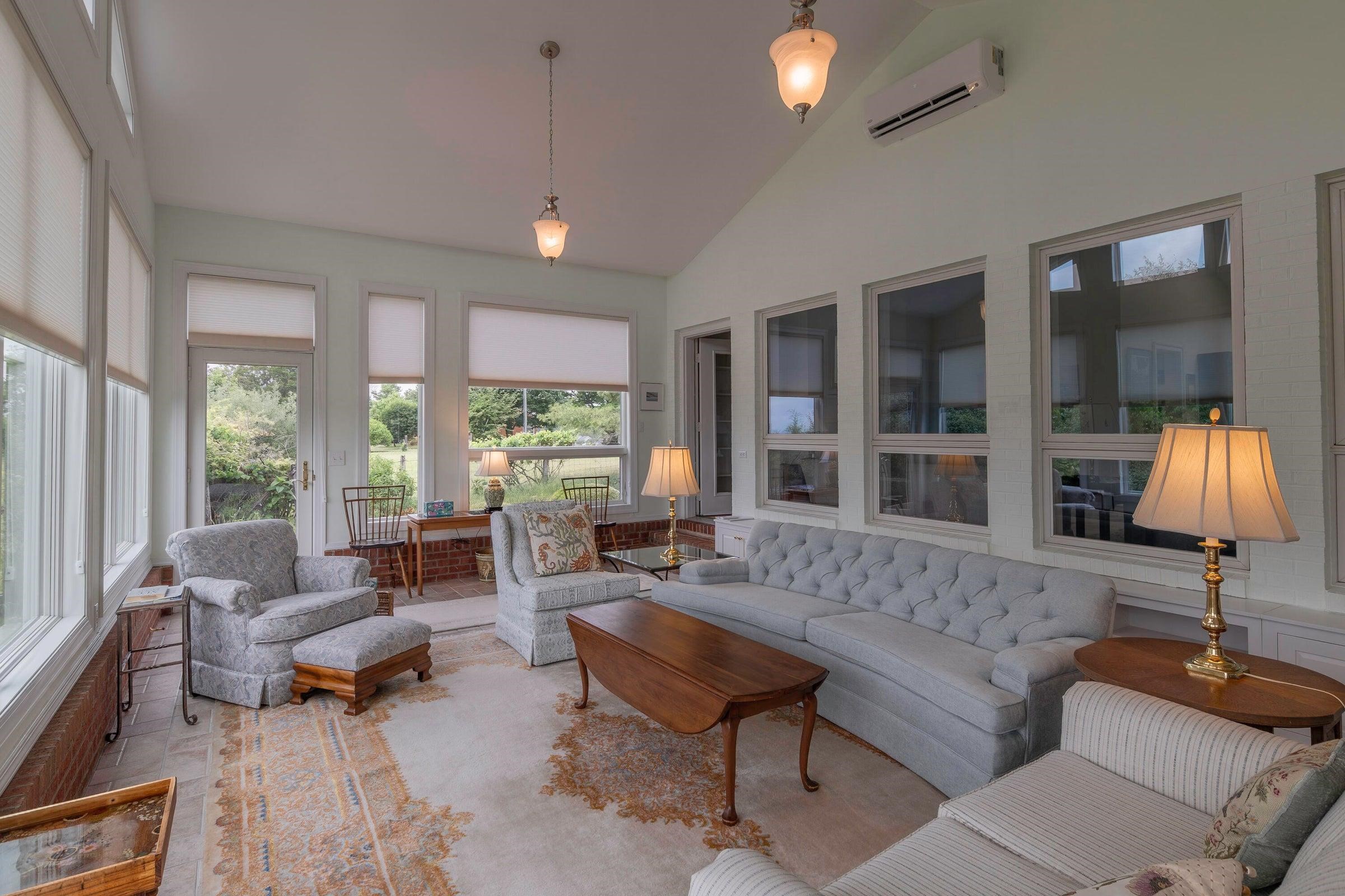 1274 MAURY RIVER RD, LEXINGTON, Virginia 24450, 3 Bedrooms Bedrooms, ,2 BathroomsBathrooms,Residential,1274 Maury River Rd Lexington, VA 24450,1274 MAURY RIVER RD,679812 MLS # 679812 1274 MAURY RIVER RD, LEXINGTON, Virginia 24450, 3 Bedrooms Bedrooms, ,2 BathroomsBathrooms,Residential,1274 Maury River Rd Lexington, VA 24450,1274 MAURY RIVER RD,679812 MLS # 679812