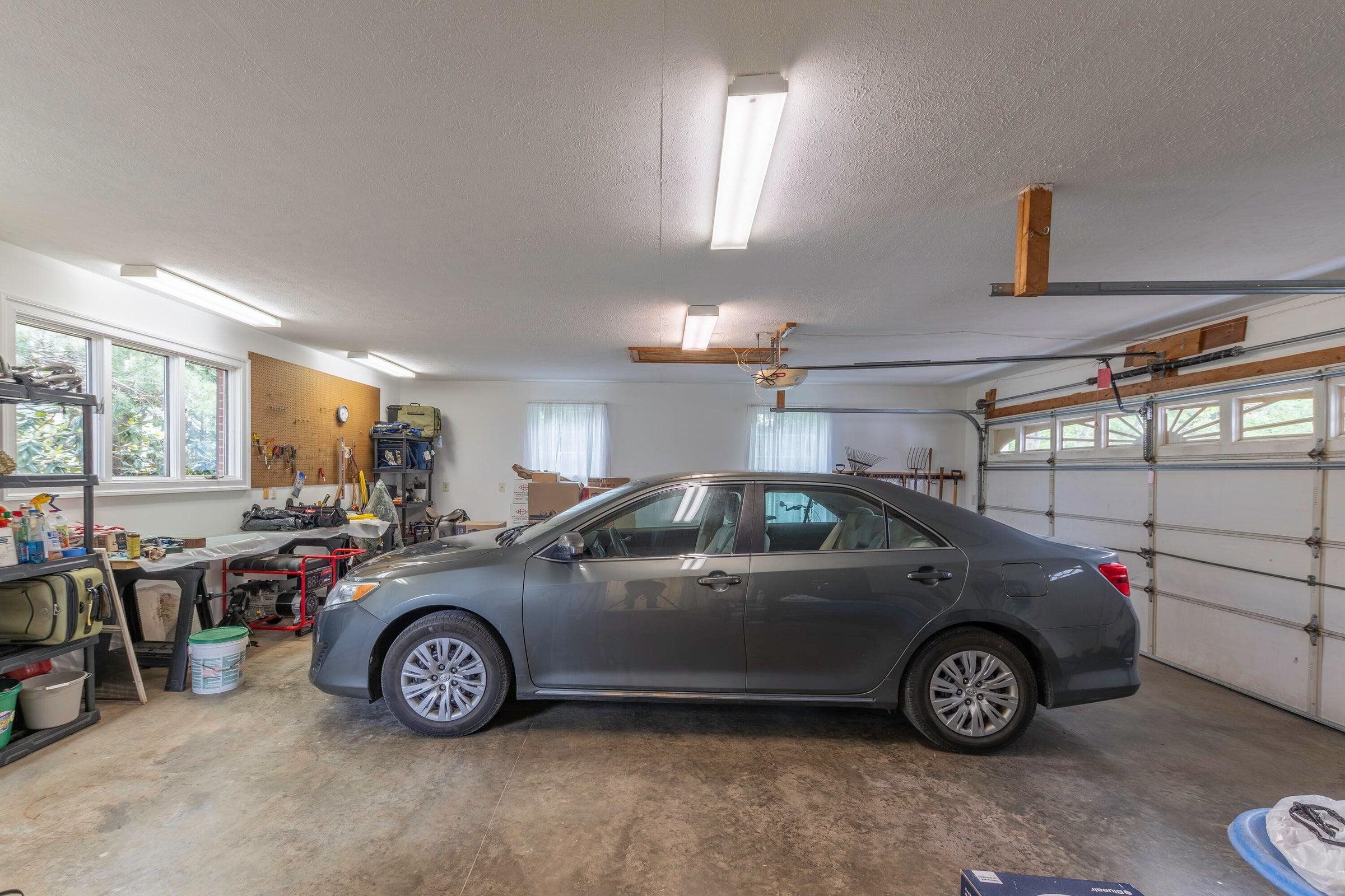 Oversized 2-car garage. Oversized 2-car garage.