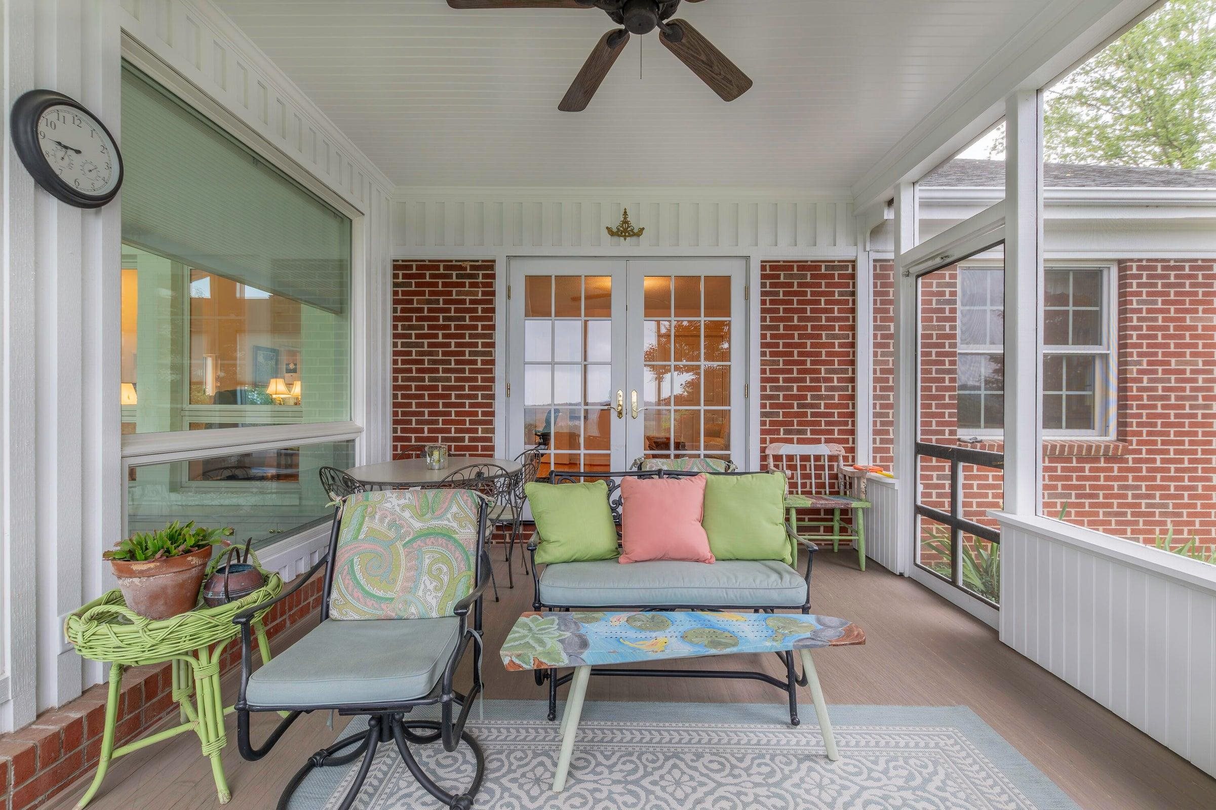 1274 MAURY RIVER RD, LEXINGTON, Virginia 24450, 3 Bedrooms Bedrooms, ,2 BathroomsBathrooms,Residential,1274 Maury River Rd Lexington, VA 24450,1274 MAURY RIVER RD,679812 MLS # 679812 1274 MAURY RIVER RD, LEXINGTON, Virginia 24450, 3 Bedrooms Bedrooms, ,2 BathroomsBathrooms,Residential,1274 Maury River Rd Lexington, VA 24450,1274 MAURY RIVER RD,679812 MLS # 679812