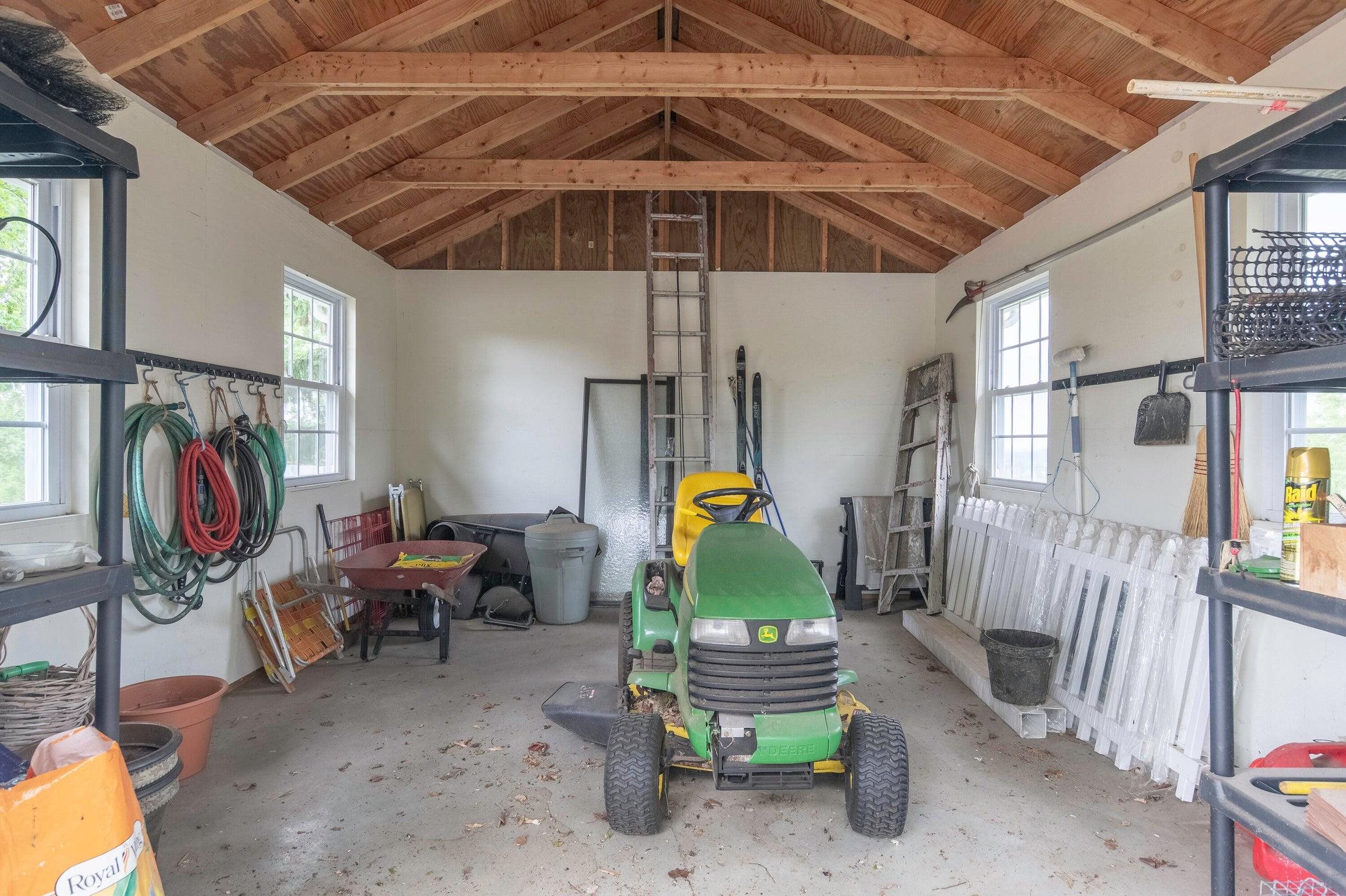 1274 MAURY RIVER RD, LEXINGTON, Virginia 24450, 3 Bedrooms Bedrooms, ,2 BathroomsBathrooms,Residential,1274 Maury River Rd Lexington, VA 24450,1274 MAURY RIVER RD,679812 MLS # 679812 1274 MAURY RIVER RD, LEXINGTON, Virginia 24450, 3 Bedrooms Bedrooms, ,2 BathroomsBathrooms,Residential,1274 Maury River Rd Lexington, VA 24450,1274 MAURY RIVER RD,679812 MLS # 679812