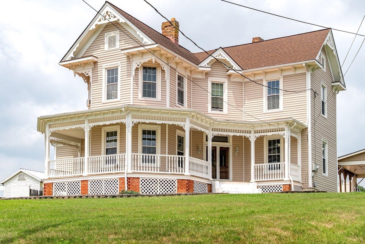 102 HOUFF RD, WEYERS CAVE, Virginia 24486, 4 Bedrooms Bedrooms, ,2 BathroomsBathrooms,Residential,Timeless Victorian with Lovely Courtyard,102 HOUFF RD,679822 MLS # 679822 102 HOUFF RD, WEYERS CAVE, Virginia 24486, 4 Bedrooms Bedrooms, ,2 BathroomsBathrooms,Residential,Timeless Victorian with Lovely Courtyard,102 HOUFF RD,679822 MLS # 679822