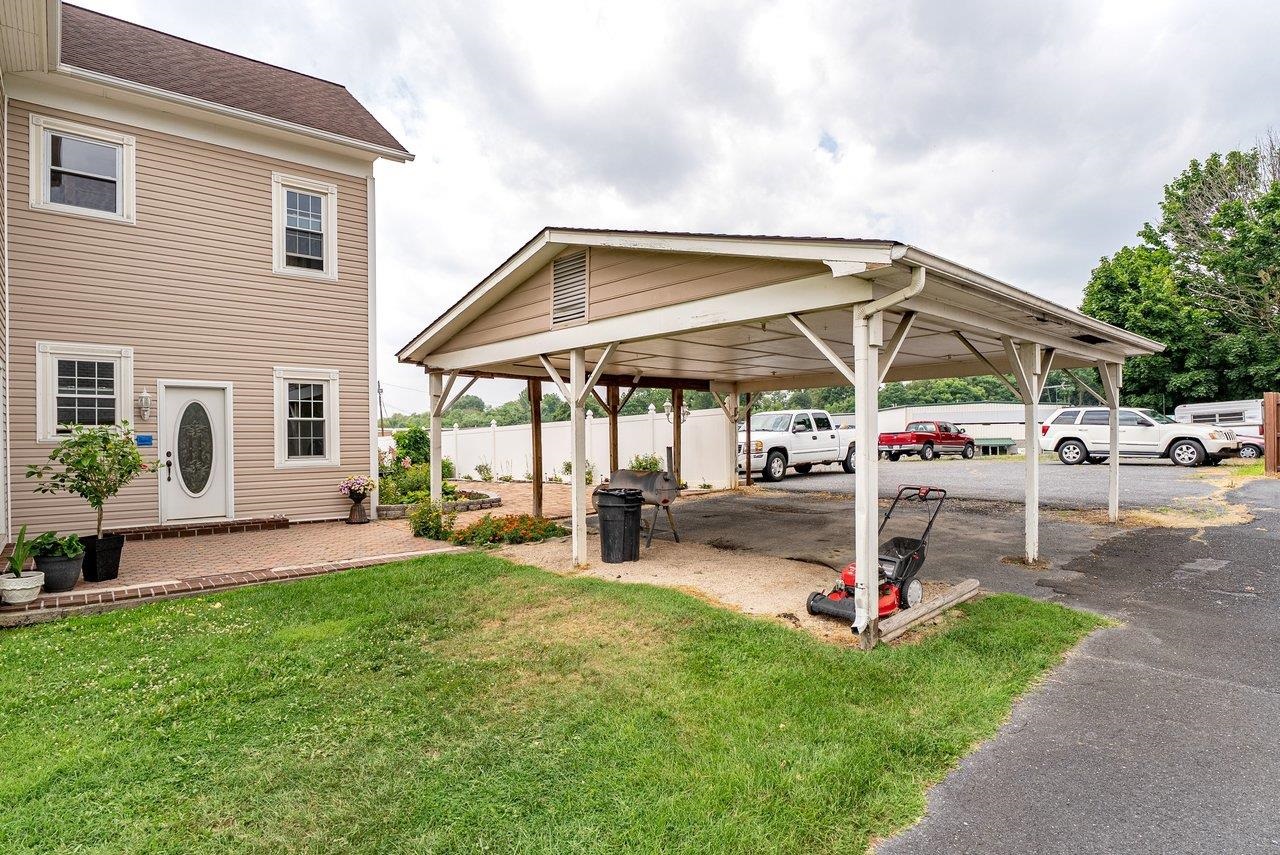 102 HOUFF RD, WEYERS CAVE, Virginia 24486, 4 Bedrooms Bedrooms, ,2 BathroomsBathrooms,Residential,Timeless Victorian with Lovely Courtyard,102 HOUFF RD,679822 MLS # 679822 102 HOUFF RD, WEYERS CAVE, Virginia 24486, 4 Bedrooms Bedrooms, ,2 BathroomsBathrooms,Residential,Timeless Victorian with Lovely Courtyard,102 HOUFF RD,679822 MLS # 679822