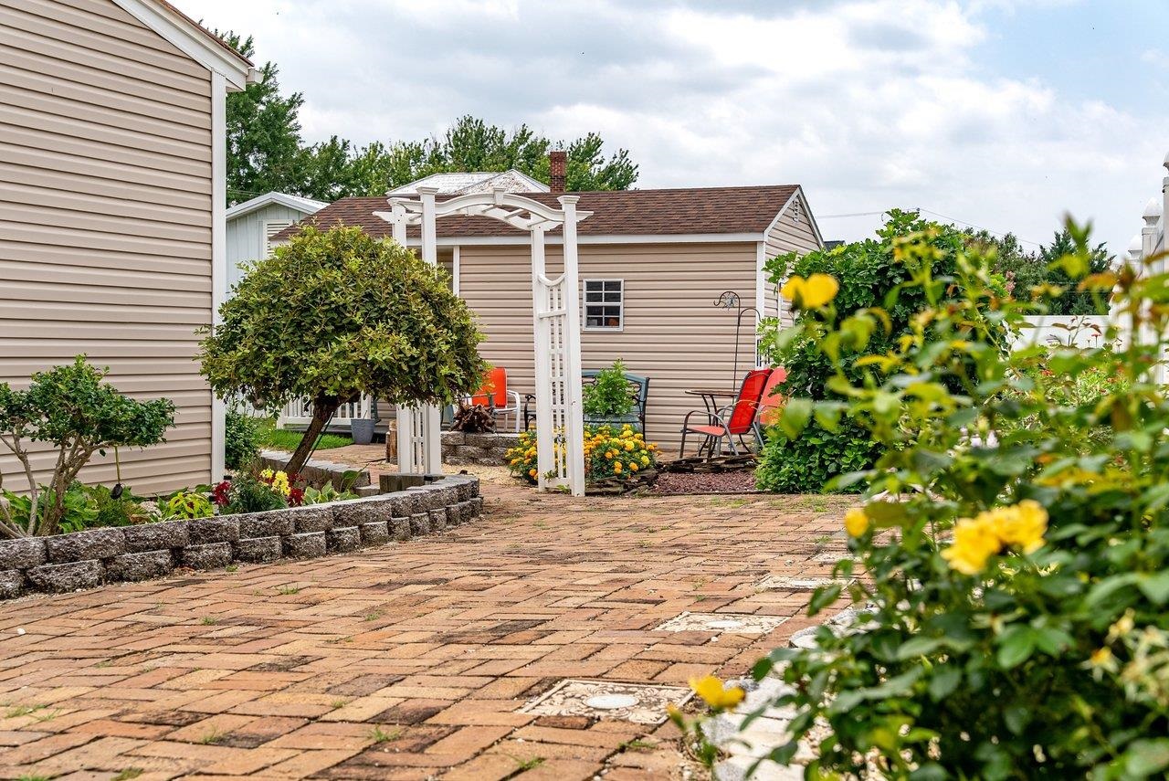 102 HOUFF RD, WEYERS CAVE, Virginia 24486, 4 Bedrooms Bedrooms, ,2 BathroomsBathrooms,Residential,Timeless Victorian with Lovely Courtyard,102 HOUFF RD,679822 MLS # 679822 102 HOUFF RD, WEYERS CAVE, Virginia 24486, 4 Bedrooms Bedrooms, ,2 BathroomsBathrooms,Residential,Timeless Victorian with Lovely Courtyard,102 HOUFF RD,679822 MLS # 679822