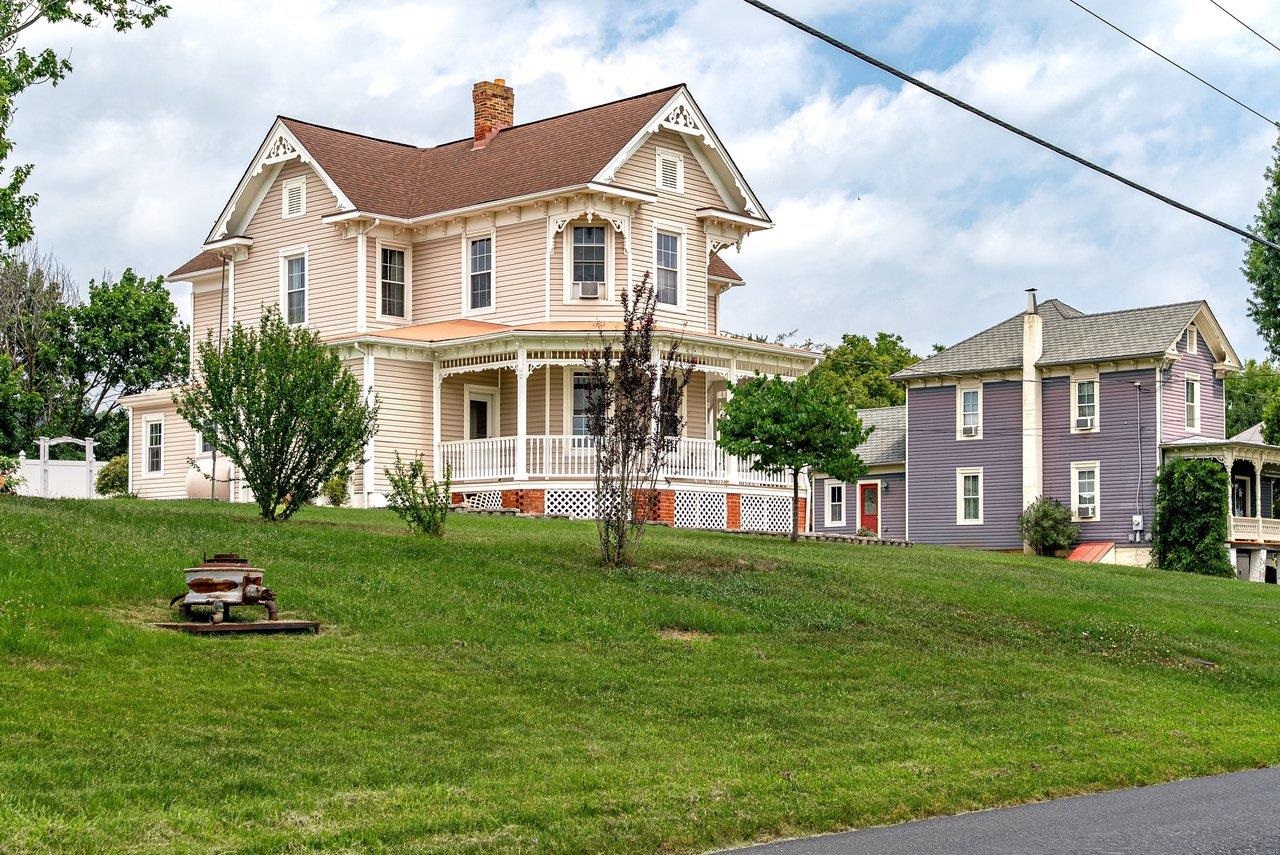 102 HOUFF RD, WEYERS CAVE, Virginia 24486, 4 Bedrooms Bedrooms, ,2 BathroomsBathrooms,Residential,Timeless Victorian with Lovely Courtyard,102 HOUFF RD,679822 MLS # 679822 102 HOUFF RD, WEYERS CAVE, Virginia 24486, 4 Bedrooms Bedrooms, ,2 BathroomsBathrooms,Residential,Timeless Victorian with Lovely Courtyard,102 HOUFF RD,679822 MLS # 679822
