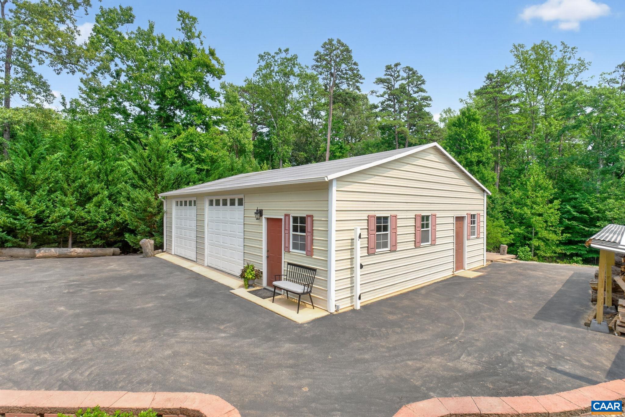 1558 RIDGEWAY DR, BARBOURSVILLE, Virginia 22923, 4 Bedrooms Bedrooms, ,2 BathroomsBathrooms,Residential,1558 RIDGEWAY DR,679823 MLS # 679823 1558 RIDGEWAY DR, BARBOURSVILLE, Virginia 22923, 4 Bedrooms Bedrooms, ,2 BathroomsBathrooms,Residential,1558 RIDGEWAY DR,679823 MLS # 679823
