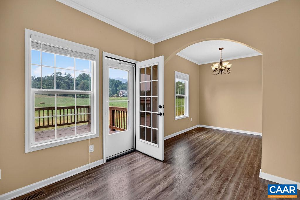 462 BURCHS CREEK RD, CROZET, Virginia 22932, 3 Bedrooms Bedrooms, ,2 BathroomsBathrooms,Residential,462 BURCHS CREEK RD,679825 MLS # 679825