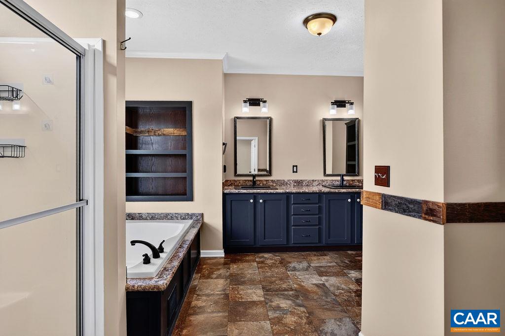 462 BURCHS CREEK RD, CROZET, Virginia 22932, 3 Bedrooms Bedrooms, ,2 BathroomsBathrooms,Residential,462 BURCHS CREEK RD,679825 MLS # 679825