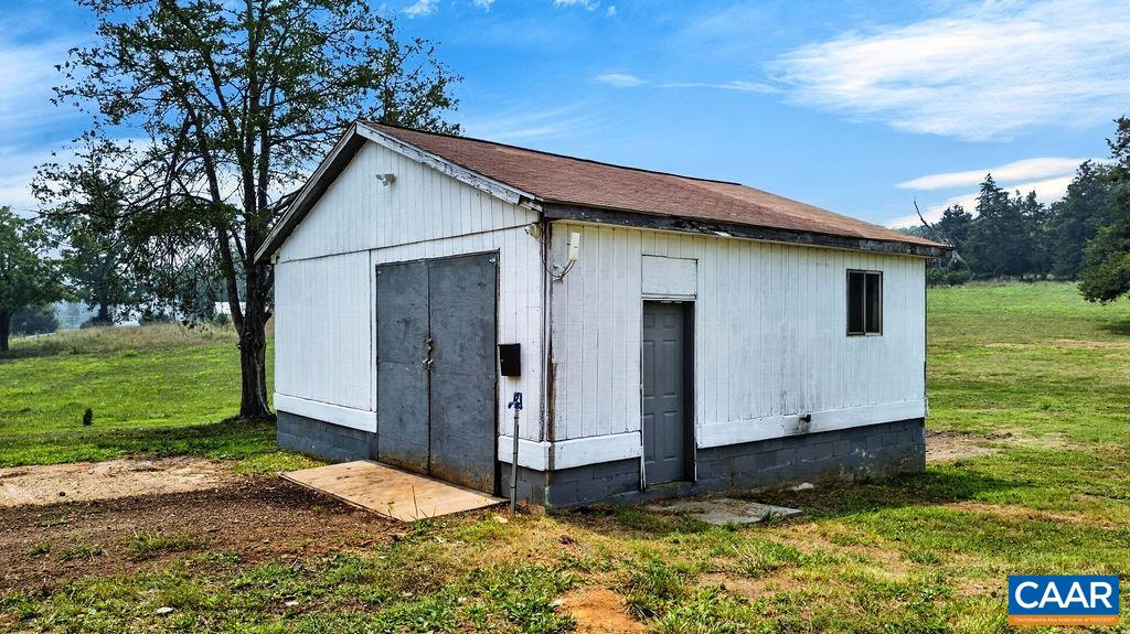 462 BURCHS CREEK RD, CROZET, Virginia 22932, 3 Bedrooms Bedrooms, ,2 BathroomsBathrooms,Residential,462 BURCHS CREEK RD,679825 MLS # 679825