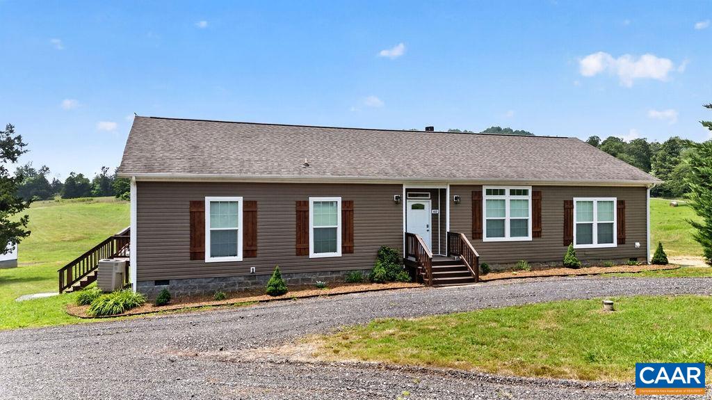462 BURCHS CREEK RD, CROZET, Virginia 22932, 3 Bedrooms Bedrooms, ,2 BathroomsBathrooms,Residential,462 BURCHS CREEK RD,679825 MLS # 679825